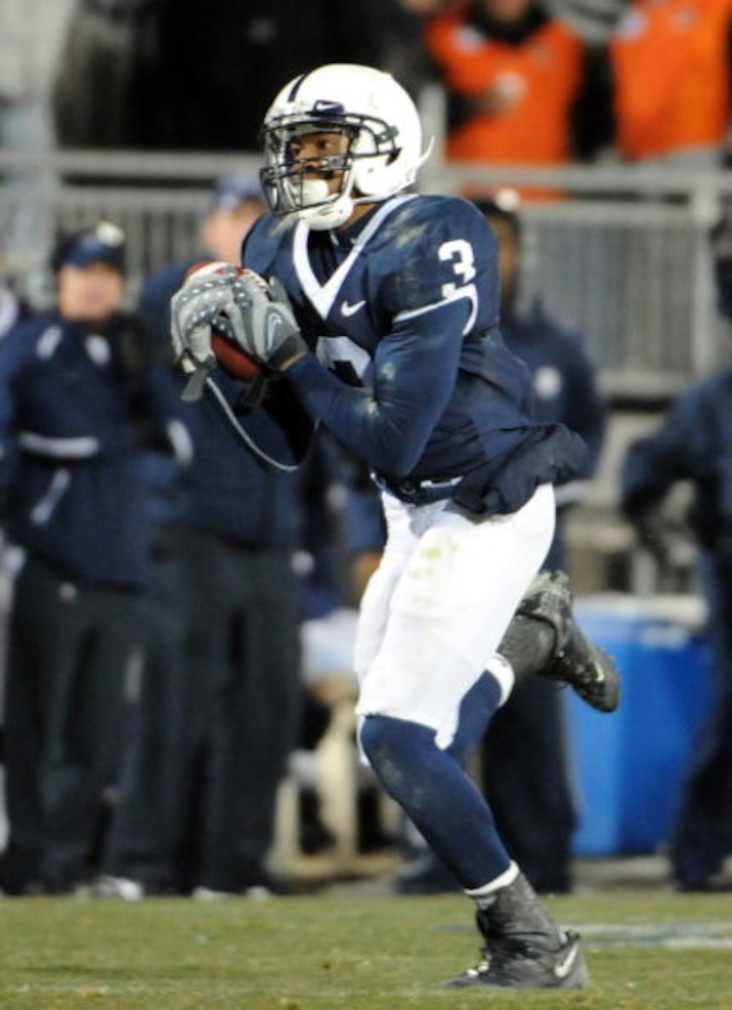 STATE COLLEGE - NOVEMBER 22:  Deon Butler #3 of the Penn State Nittany Lions pulls in a pass against the Michigan State Spartans on November 22, 2008 at Beaver Stadium in State College, Pennsylvania.  (Photo by Joe Sargent/Getty Images)