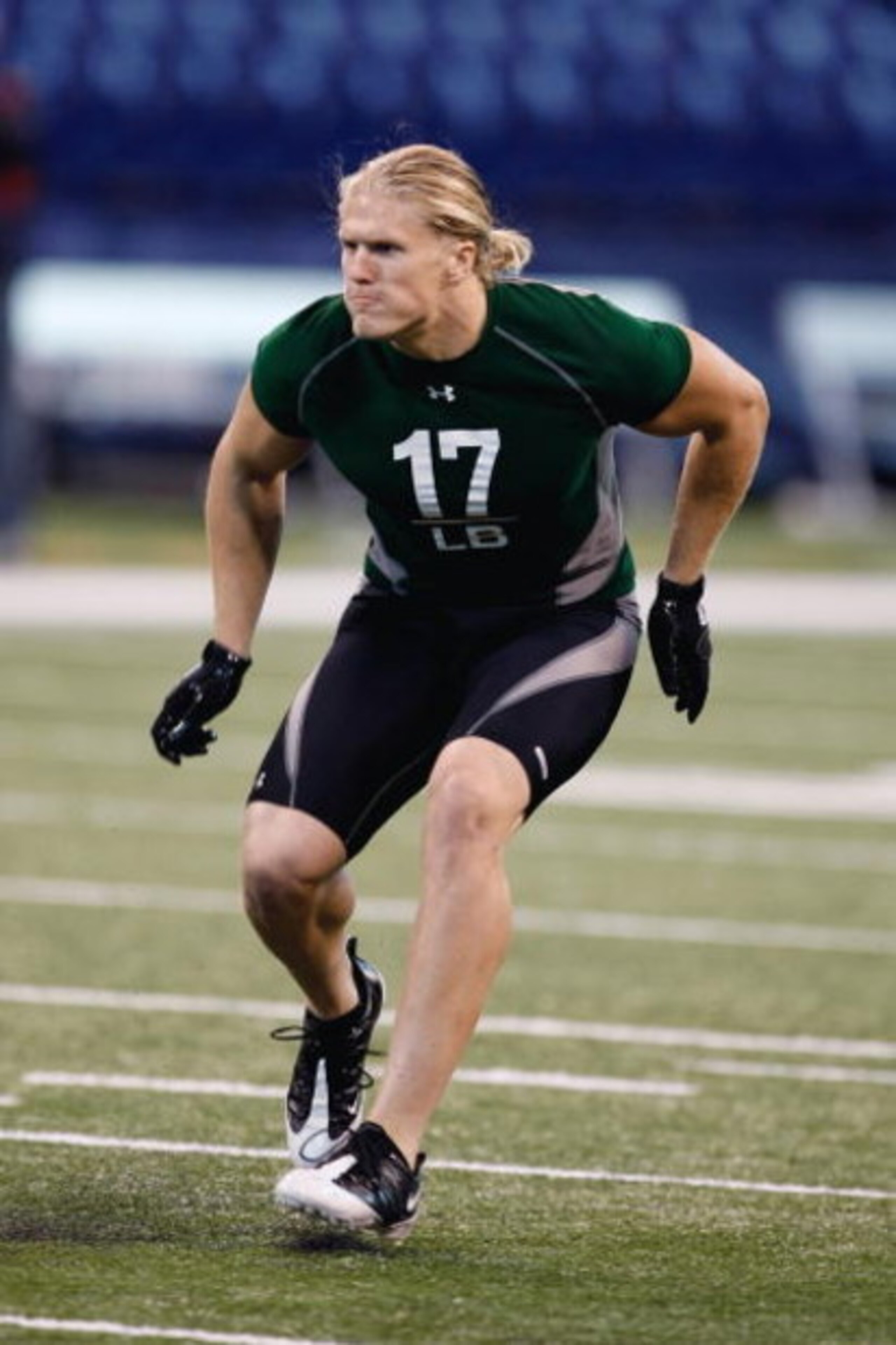 INDIANAPOLIS, IN - FEBRUARY 23: Linebacker Clay Matthews of USC runs during the NFL Scouting Combine presented by Under Armour at Lucas Oil Stadium on February 23, 2009 in Indianapolis, Indiana. (Photo by Scott Boehm/Getty Images) INDIANAPOLIS, IN - FEBRUARY 23: Linebacker Clay Matthews of USC runs during the NFL Scouting Combine presented by Under Armour at Lucas Oil Stadium on February 23, 2009 in Indianapolis, Indiana. (Photo by Scott Boehm/Getty Images)
