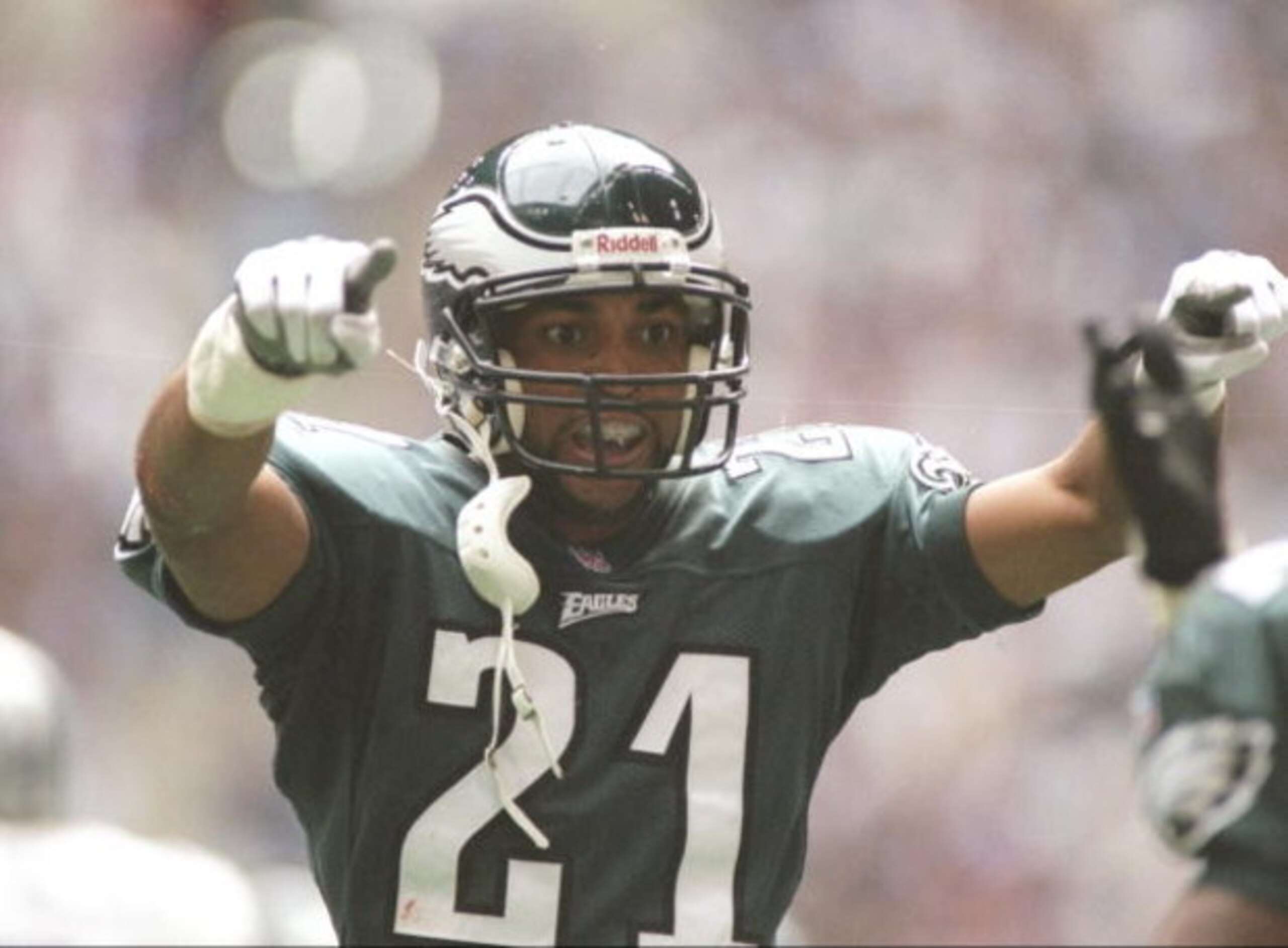 3 Nov 1996: Cornerback Bobby Taylor of the Philadelphia Eagles celebrates during a game against the Dallas Cowboys at Texas Stadium in Irving, Texas. The Eagles won the game 31-21. Mandatory Credit: Brian Bahr /Allsport 3 Nov 1996: Cornerback Bobby Taylor of the Philadelphia Eagles celebrates during a game against the Dallas Cowboys at Texas Stadium in Irving, Texas. The Eagles won the game 31-21. Mandatory Credit: Brian Bahr /Allsport