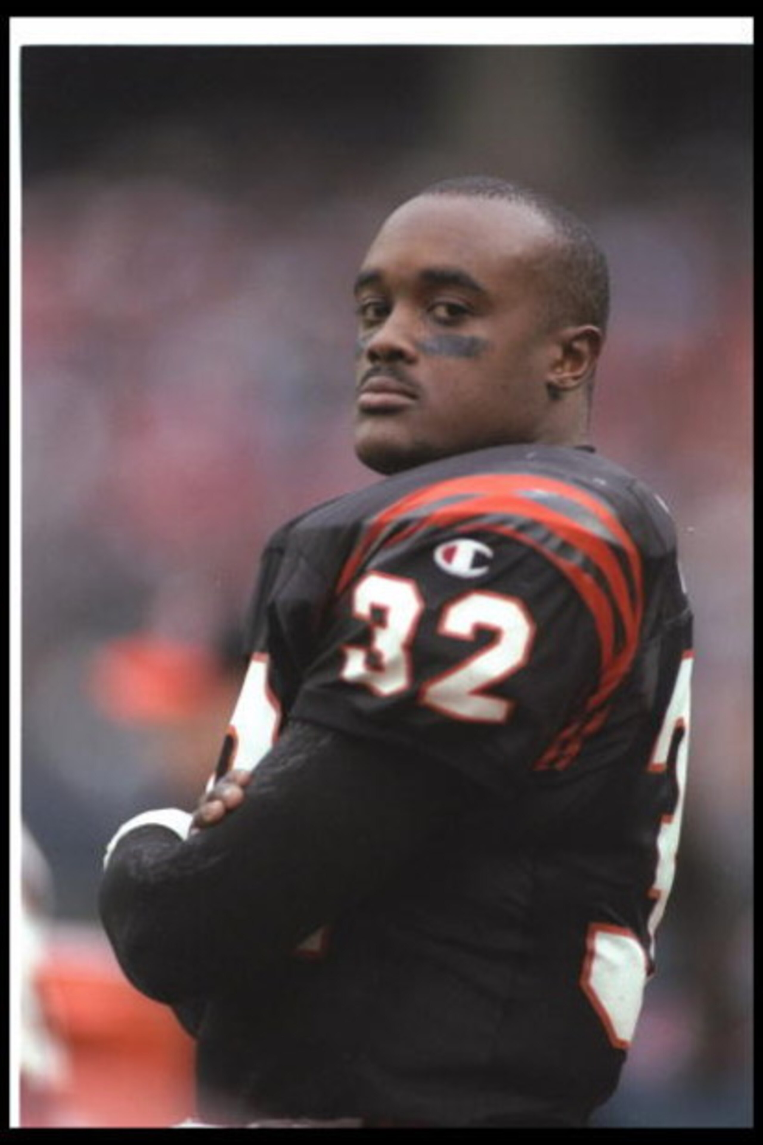 24 Nov 1996: Running back Ki-Jana Carter of the Cincinnati Bengals during the Bengals 41-31victory over the Atlanta Falcons at Cinergy Field in Cincinnati, Ohio.