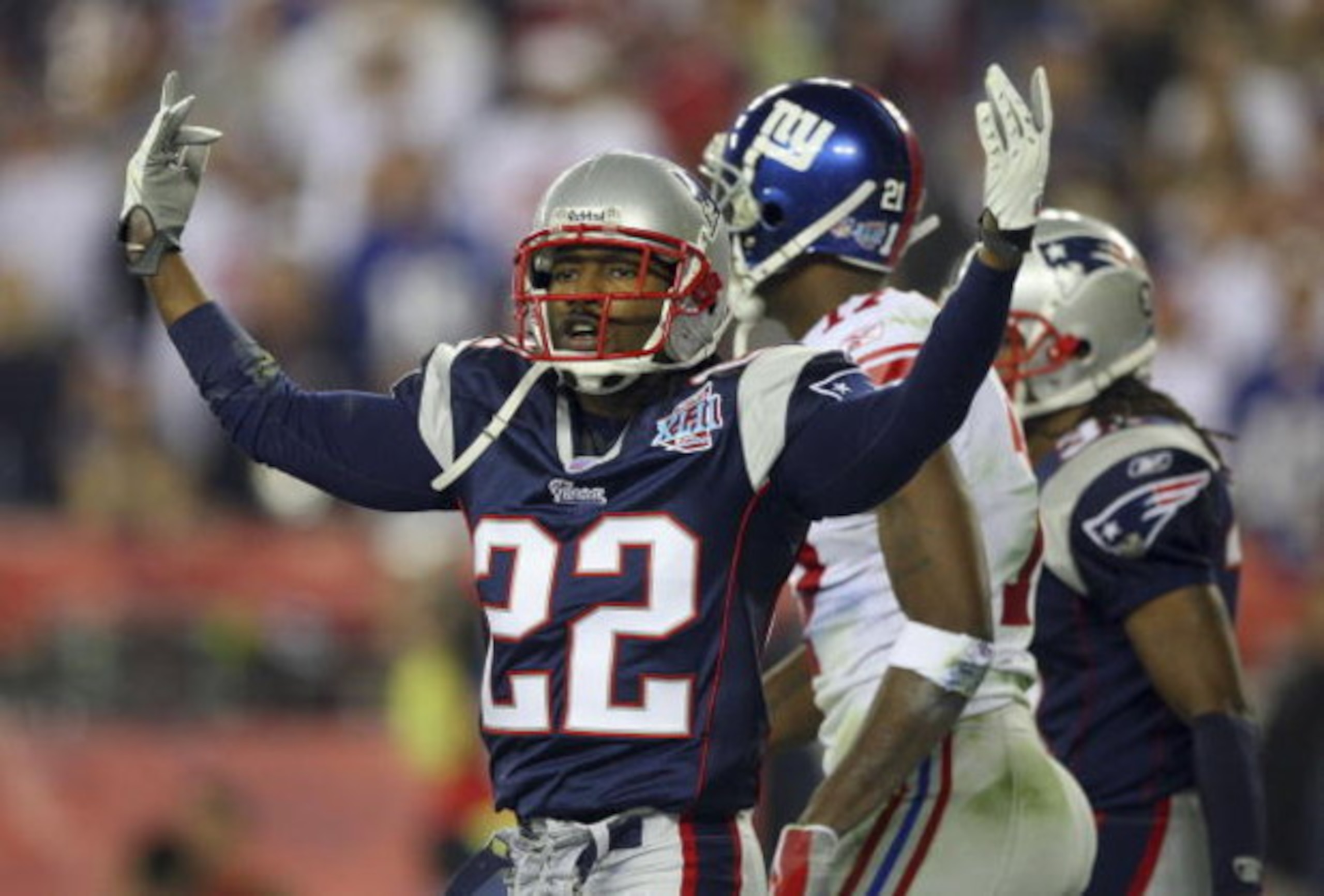 GLENDALE, AZ - FEBRUARY 03: Cornerback Asante Samuel #22 of the New England Patriots celebrates after breaking-up a pass thrown to wide receiver Plaxico Burress #17 of the New York Giants (not pictured) in the third quarter during Super Bowl XLII on Febr GLENDALE, AZ - FEBRUARY 03: Cornerback Asante Samuel #22 of the New England Patriots celebrates after breaking-up a pass thrown to wide receiver Plaxico Burress #17 of the New York Giants (not pictured) in the third quarter during Super Bowl XLII on Febr