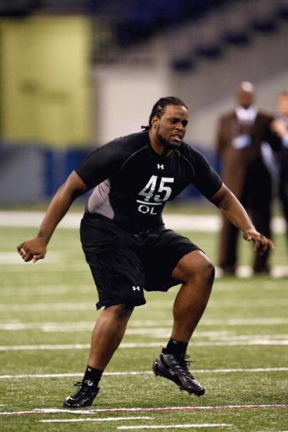 INDIANAPOLIS, IN - FEBRUARY 21:  Offensive lineman Duke Robinson of Oklahoma runs in practice drills during the NFL Scouting Combine presented by Under Armour at Lucas Oil Stadium on February 21, 2009 in Indianapolis, Indiana. (Photo by Scott Boehm/Getty 