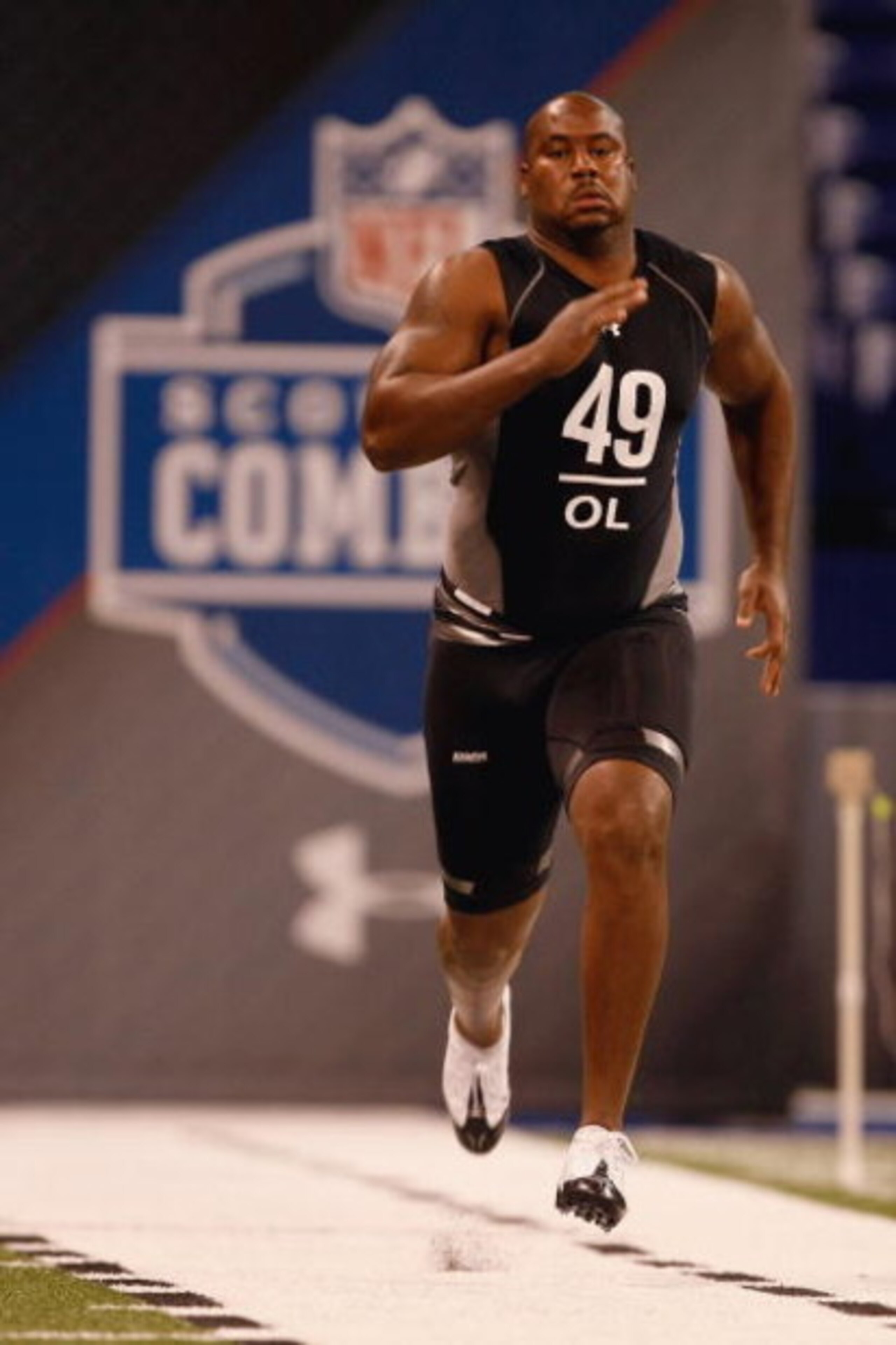 INDIANAPOLIS, IN - FEBRUARY 21: Offensive lineman Jason Smith of Baylor runs the 40 yard dash during the NFL Scouting Combine presented by Under Armour at Lucas Oil Stadium on February 21, 2009 in Indianapolis, Indiana. (Photo by Scott Boehm/Getty Images INDIANAPOLIS, IN - FEBRUARY 21: Offensive lineman Jason Smith of Baylor runs the 40 yard dash during the NFL Scouting Combine presented by Under Armour at Lucas Oil Stadium on February 21, 2009 in Indianapolis, Indiana. (Photo by Scott Boehm/Getty Images