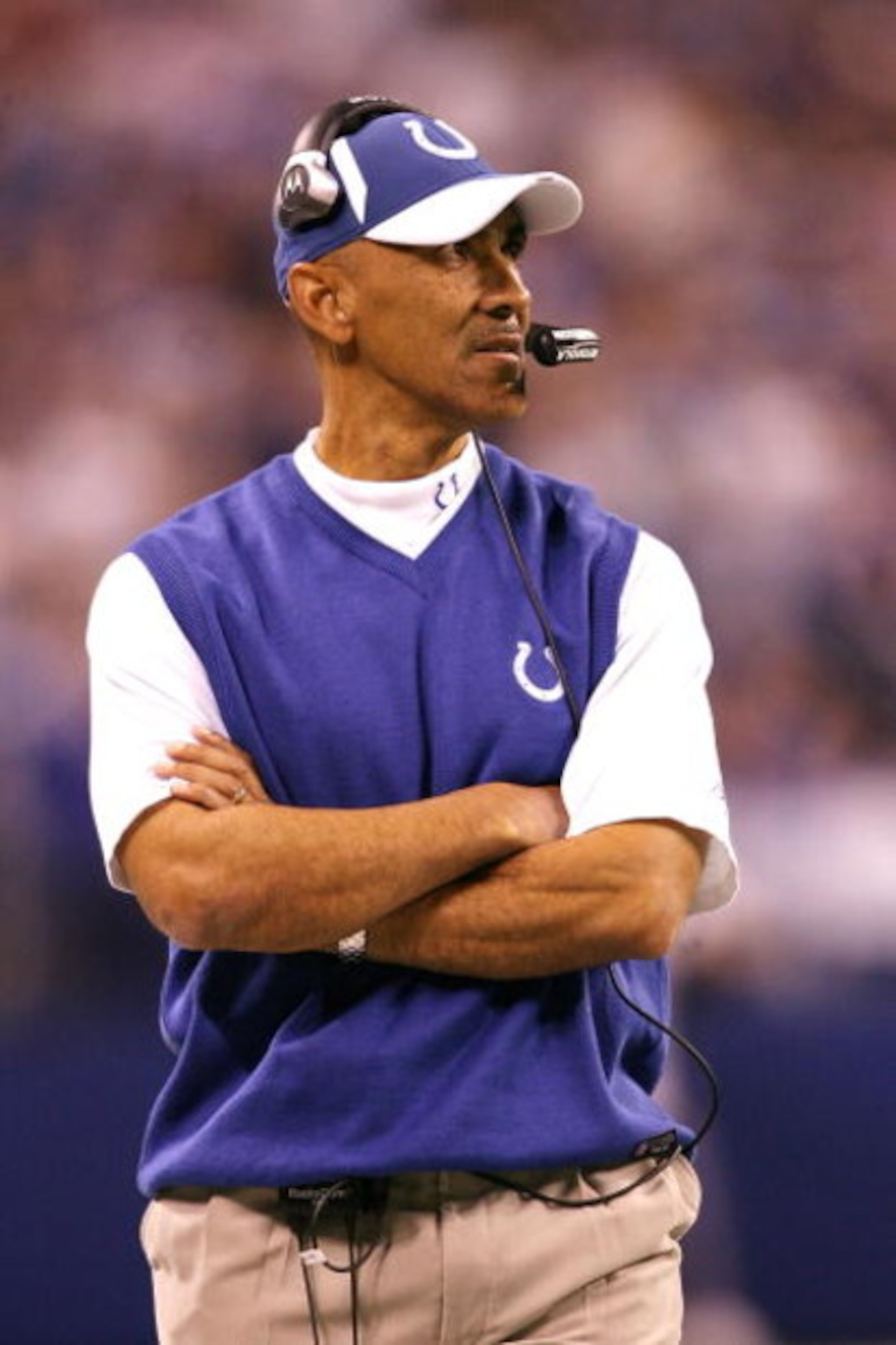 INDIANAPOLIS - NOVEMBER 02:  Head coach Tony Dungy of the Indianapolis Colts coaches against the New England Patriots at Lucas Oil Stadium on November 2, 2008 in Indianapolis, Indiana.  (Photo by Andy Lyons/Getty Images)
