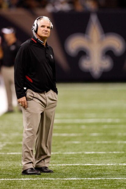 NEW ORLEANS - DECEMBER 07:  Head coach Mike Smith of the Atlanta Falcons looks on against the New Orleans Saints on December 7, 2008 at the Superdome in New Orleans, Louisiana.   The Saints defeated the Falcons 29-25.  (Photo by Chris Graythen/Getty Image