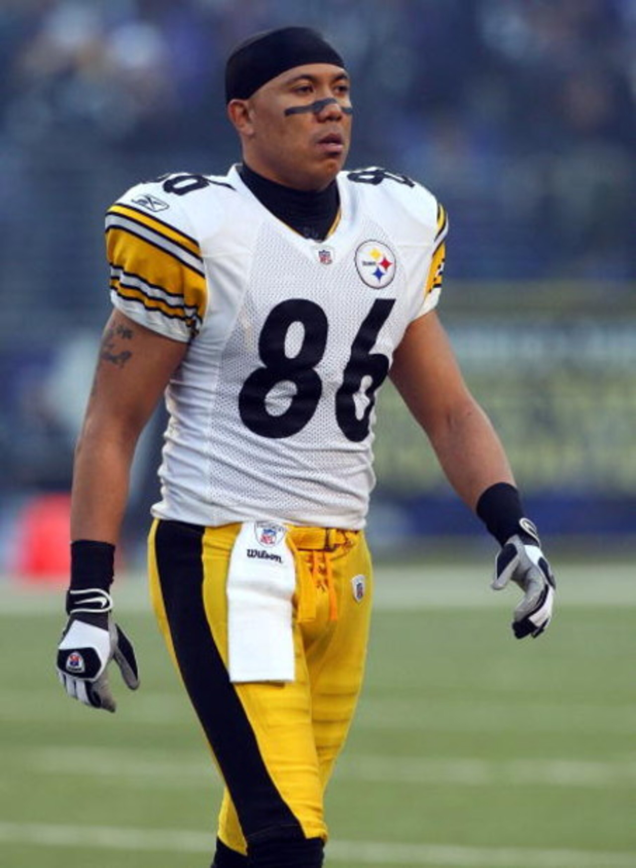 BALTIMORE - DECEMBER 14:  Hines Ward #86 of the Pittsburgh Steelers looks on against the Baltimore Ravens on December 14, 2008 at M&T Bank Stadium in Baltimore, Maryland. The Steelers defeated the Ravens 13-9.  (Photo by Jim McIsaac/Getty Images)