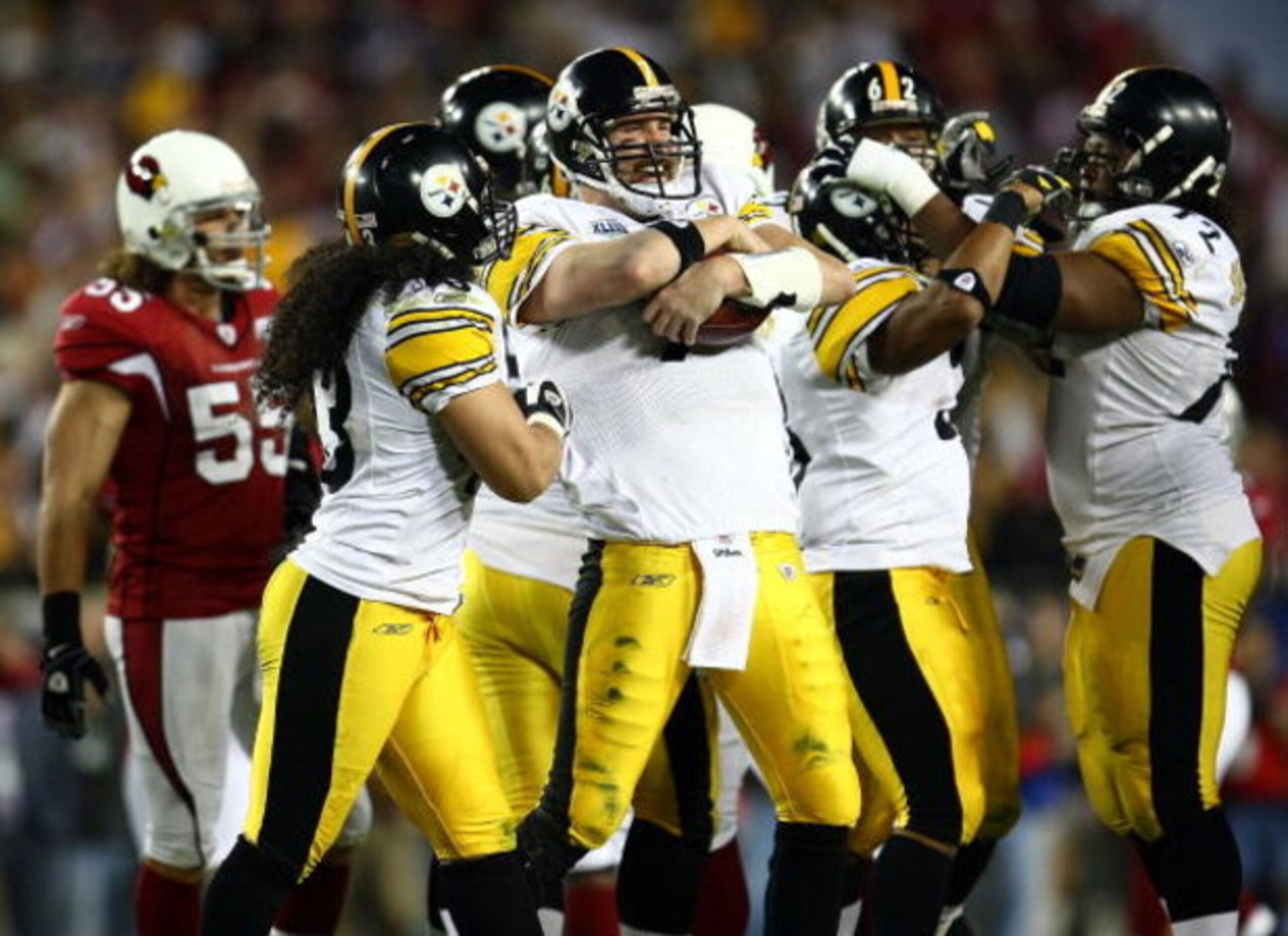 TAMPA, FL - FEBRUARY 01:  (L-R) Troy Polamalu #43, Ben Roethlisberger #7 and Darnell Stapleton #72 of the Pittsburgh Steelers celebrate their 27-23 win against the Arizona Cardinals during Super Bowl XLIII on February 1, 2009 at Raymond James Stadium in T