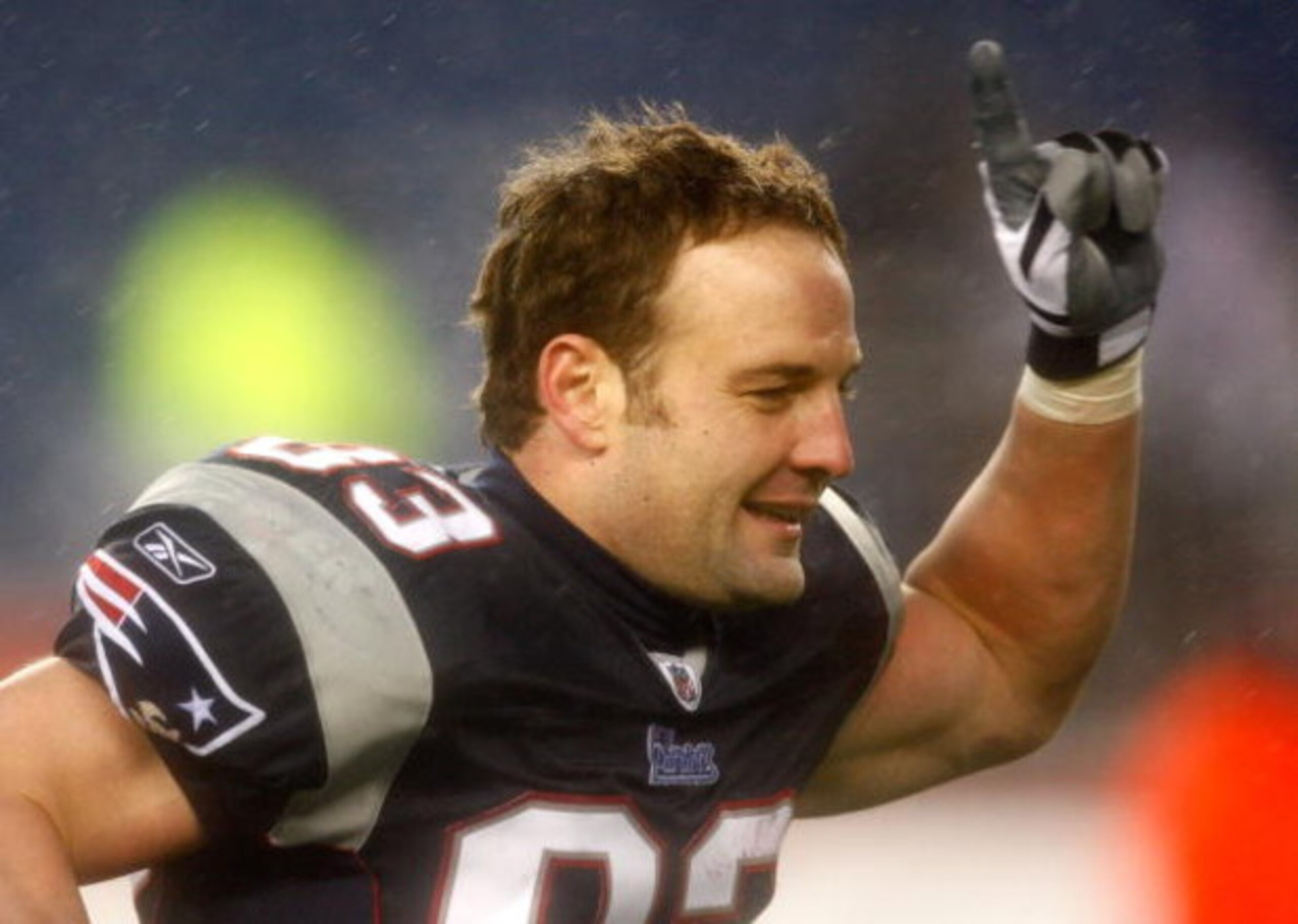 FOXBORO, MA - DECEMBER 21: Wes Welker #83 of the New England Patriots reacts after beating the Arizona Cardinals at Gillette Stadium on December 21, 2008 in Foxboro, Massachusetts. The Patriots won 47-7. (Photo by Jim Rogash/Getty Images)