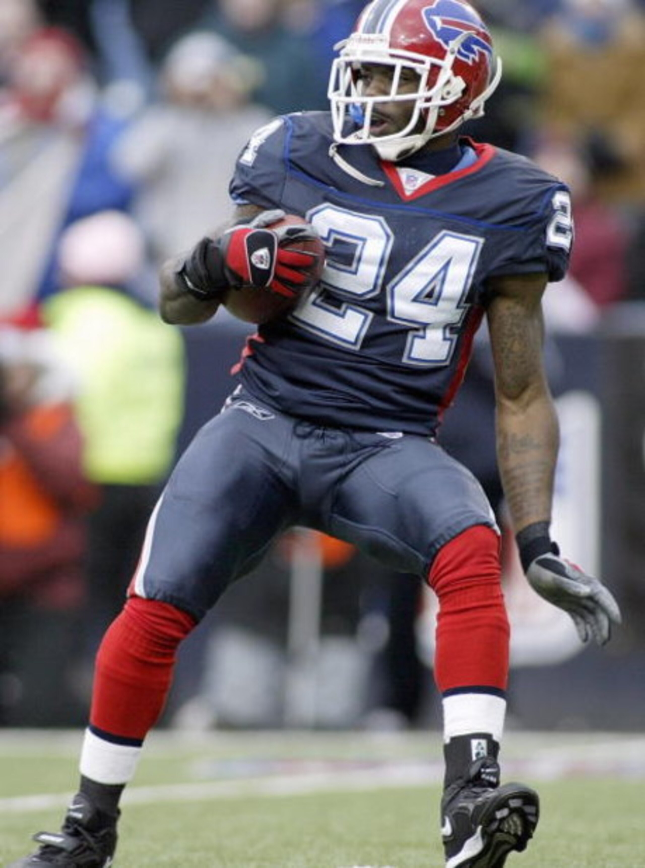 ORCHARD PARK, NY - DECEMBER 24: Terrence McGee #24 of the Buffalo Bills carries the ball during the game agianst the Tennessee Titans on December 24, 2006 at Ralph Wilson Stadium in Orchard Park, New York. The Titans defeated the Bills 30-29. (Photo by Ri