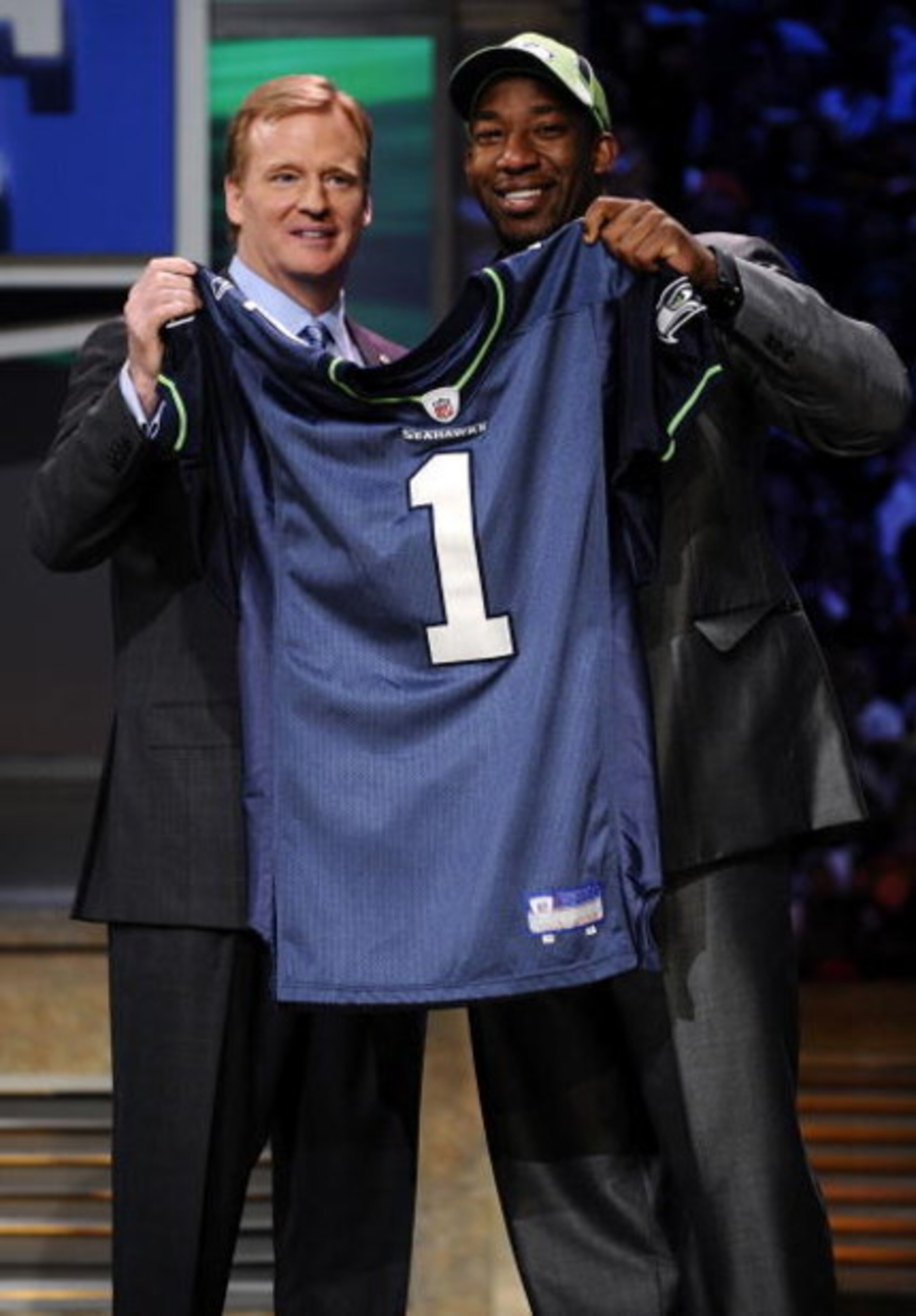 NEW YORK - APRIL 25:  NFL Commissioner Roger Goodell poses with with Seattle Seahawks draft pick Aaron Curry at Radio City Music Hall for the 2009 NFL Draft on April 25, 2009 in New York City  (Photo by Jeff Zelevansky/Getty Images)