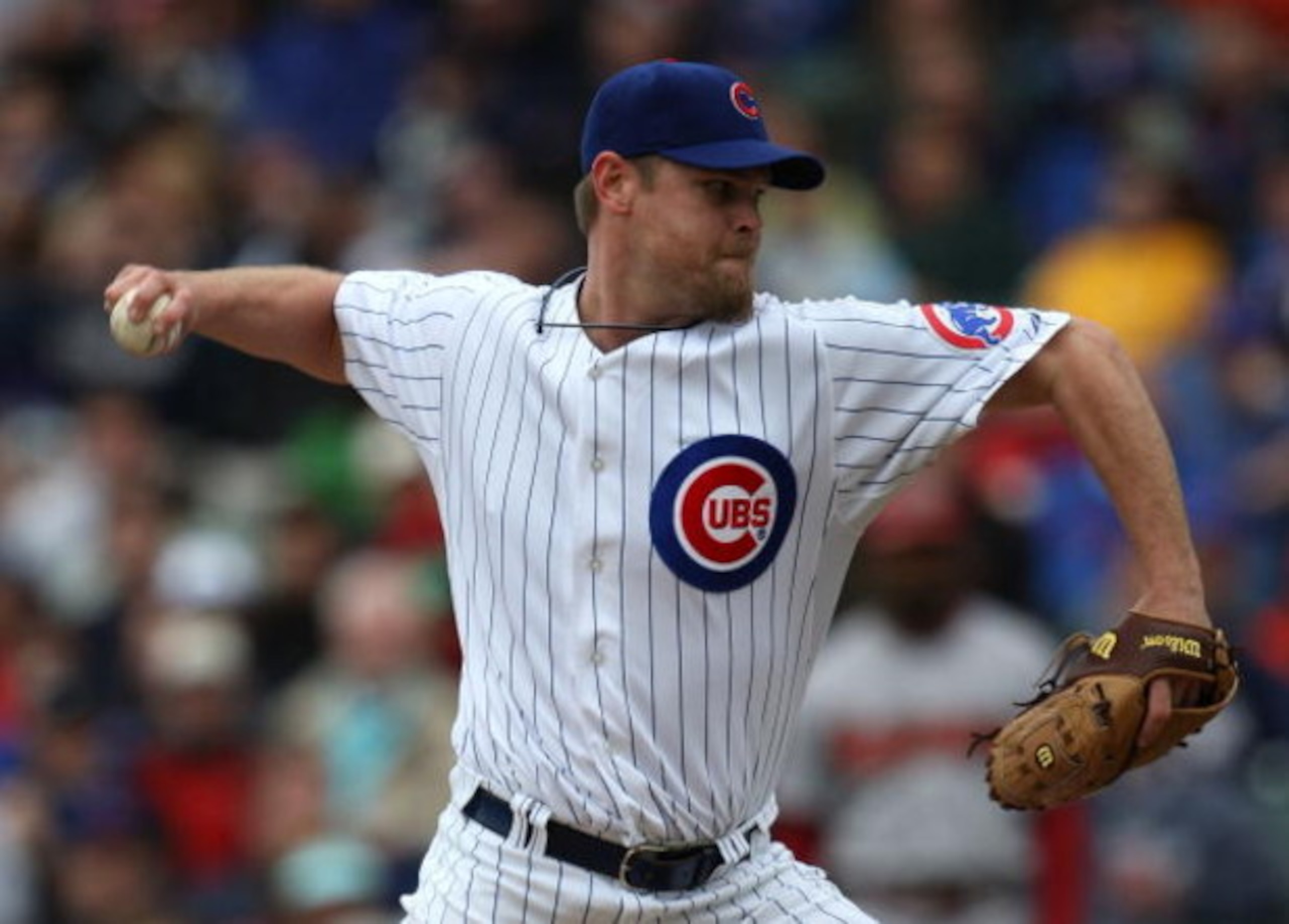 CHICAGO - MAY 09:  Kerry Wood #34 of the Chicago Cubs closes out the Arizona Diamondbacks in the 9th inning for a save at Wrigley Field May 9, 2008 in Chicago, Illinois. The Cubs defeated the Diamondbacks 3-1.  (Photo by Jonathan Daniel/Getty Images)