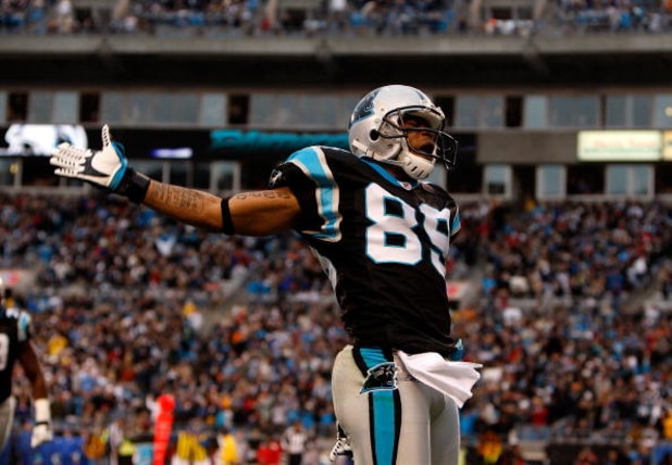CHARLOTTE, NC - DECEMBER 14:  Steve Smith #89 of the Carolina Panthers celebrates after scoring a touchdown against the Denver Broncos at Bank of America Stadium on December 14, 2008 in Charlotte, North Carolina  (Photo by Streeter Lecka/Getty Images)