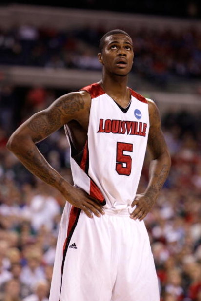 INDIANAPOLIS - MARCH 27:  Earl Clark #5 of the Louisville Cardinals looks on against the Arizona Wildcats during the third round of the NCAA Division I Men's Basketball Tournament at the Lucas Oil Stadium on March 27, 2009 in Indianapolis, Indiana.  (Phot