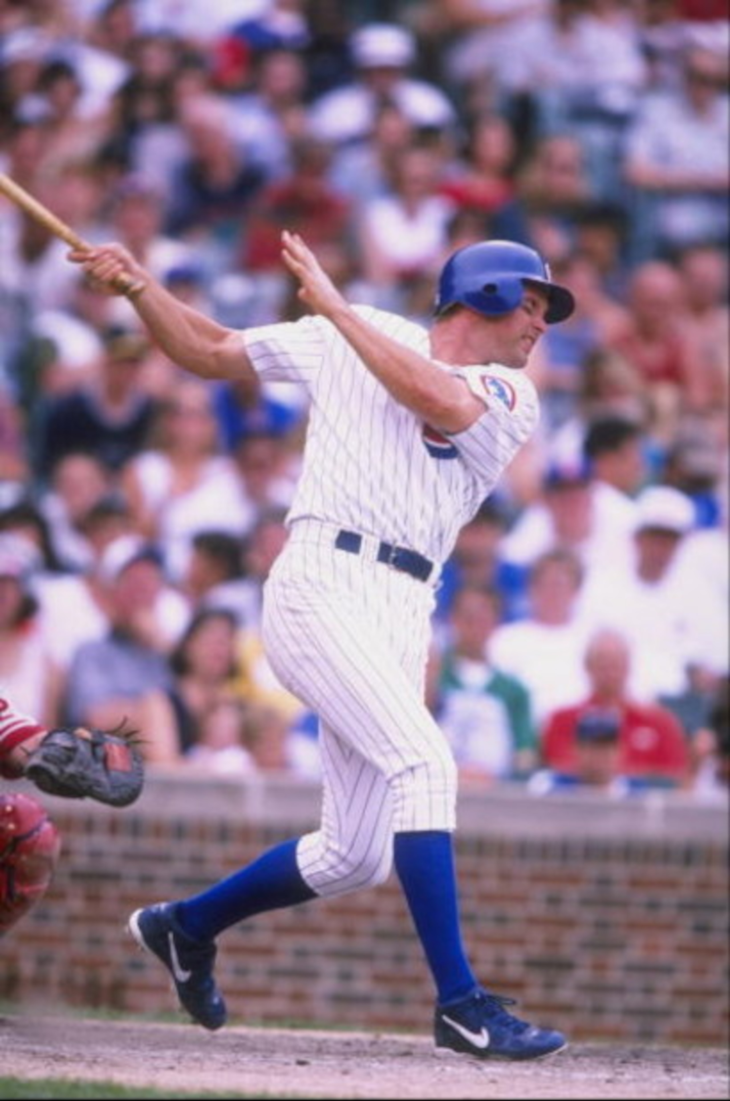 18 Jun 1998:   Mark Grace #17 of the Chicago Cubs in action during a game against the Philadelphia Phillies at Wrigley Field in Chicago, Illinois. The Cubs defeated the Phillies 12-5. Mandatory Credit: David Seelig  /Allsport