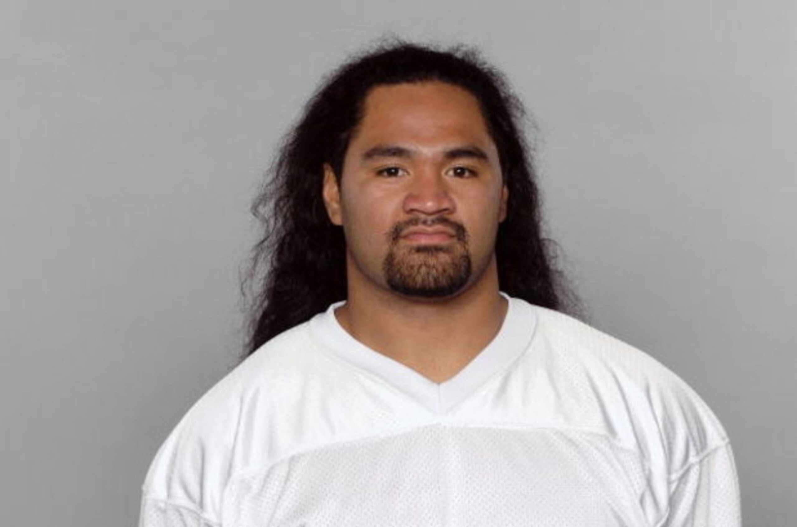 MIAMI - 2007:  Samson Satele of the Miami Dolphins poses for his 2007 NFL headshot at photo day in Miami, Florida.  (Photo by Getty Images)
