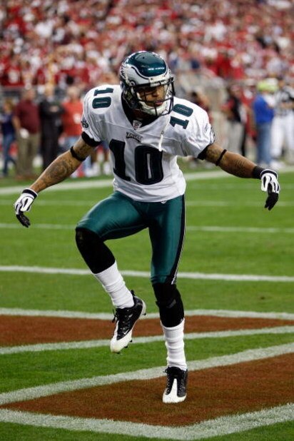 GLENDALE, AZ - JANUARY 18: Wide receiver DeSean Jackson #10 of the Philadelphia Eagles celebrates after he catches a 62-yard touchdown against the Arizona Cardinals in the fourth quarter during the NFC championship game on January 18, 2009 at University GLENDALE, AZ - JANUARY 18: Wide receiver DeSean Jackson #10 of the Philadelphia Eagles celebrates after he catches a 62-yard touchdown against the Arizona Cardinals in the fourth quarter during the NFC championship game on January 18, 2009 at University