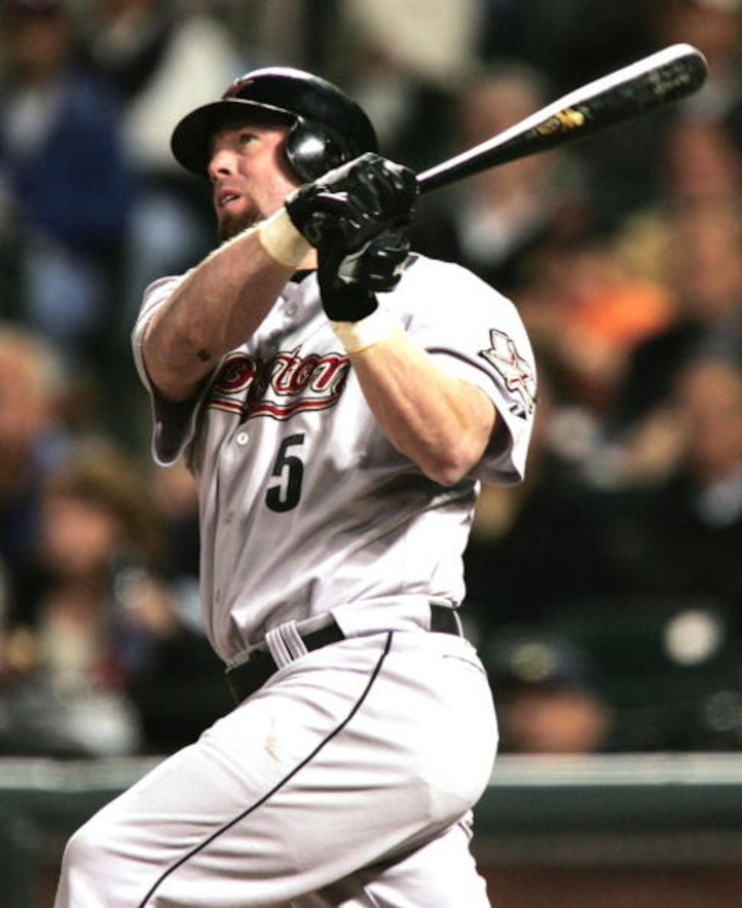 SAN FRANCISCO - SEPTEMBER 21:  Jeff Bagwell #5 of the Houston Astros hits a solo home run in the first inning against the San Francisco Giants at SBC Park on September 21, 2004 in San Francisco, California. (Photo by Jed Jacobsohn/Getty Images)