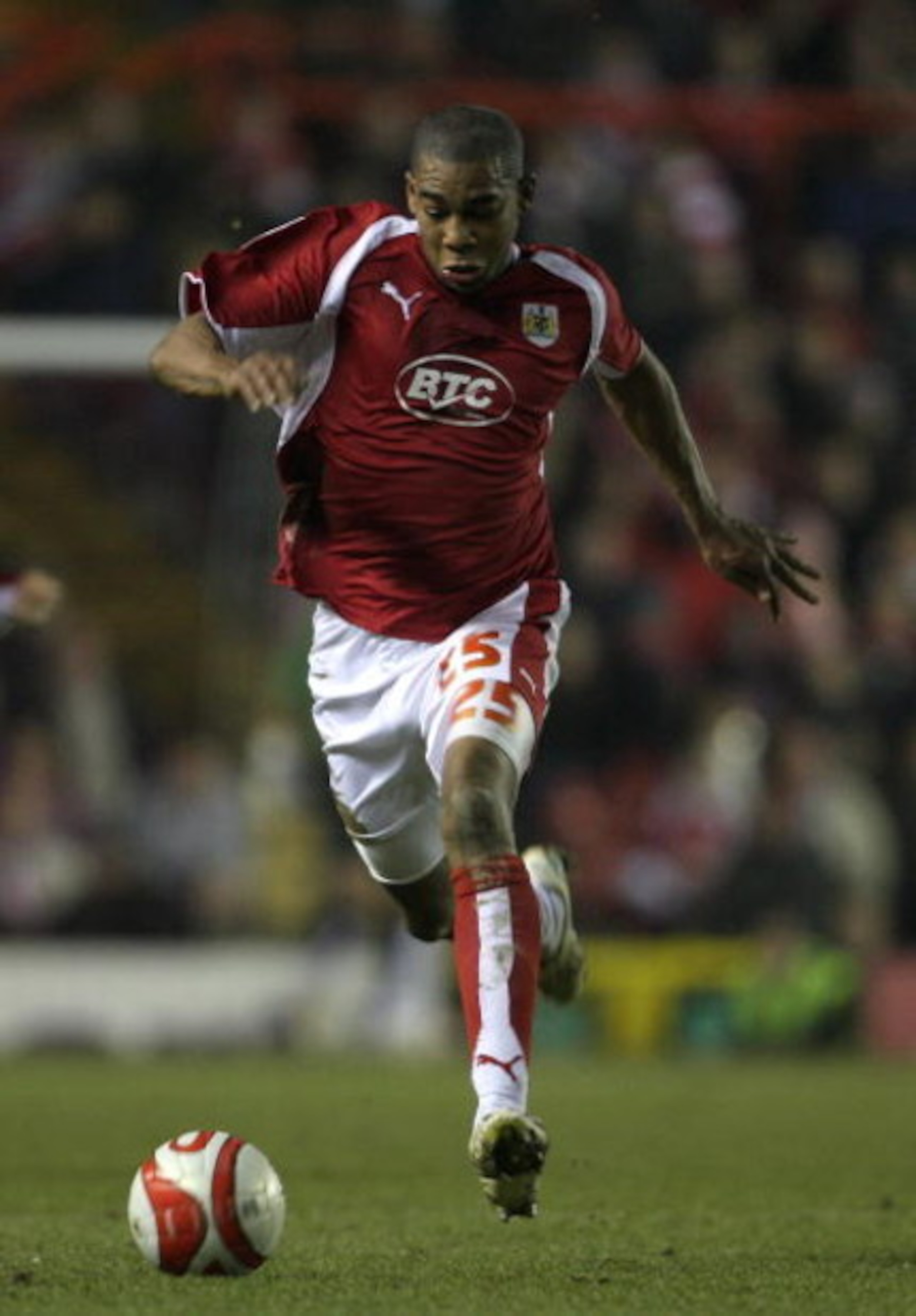 BRISTOL, UNITED KINGDOM - FEBRUARY 18:  Marvin Elliot of Bristol City during the Coca-Cola Championship match between Bristol City and Crystal Palace at Ashton Gate on February 18, 2008 in Bristol, England.  (Photo by Phil Cole/Getty Images)    