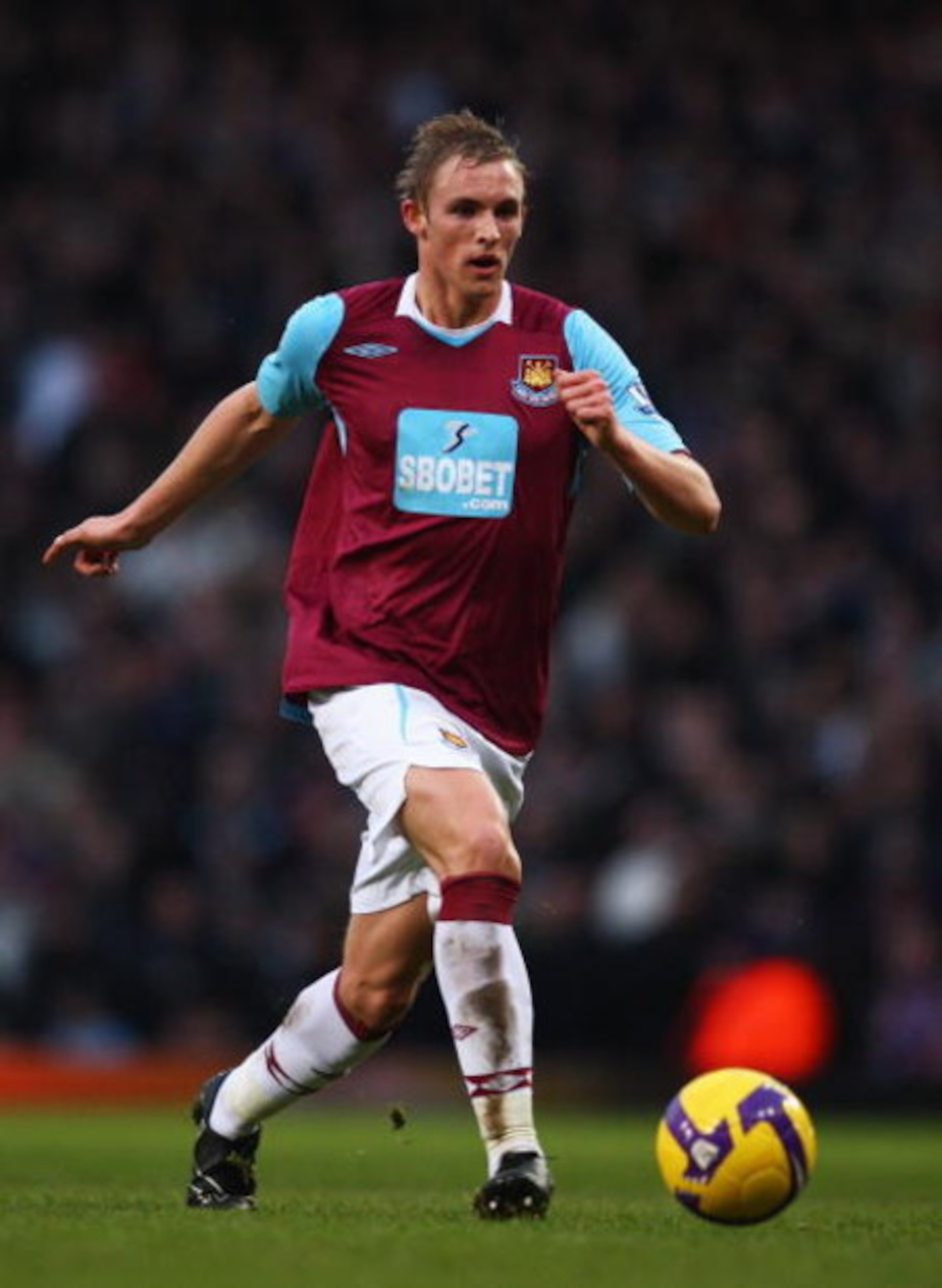 LONDON - FEBRUARY 08:  Jack Collison of West Ham United in action during the Barclays Premier League match between West Ham United and Manchester United at Upton Park on February 8, 2009 in London, England.  (Photo by Richard Heathcote/Getty Images)