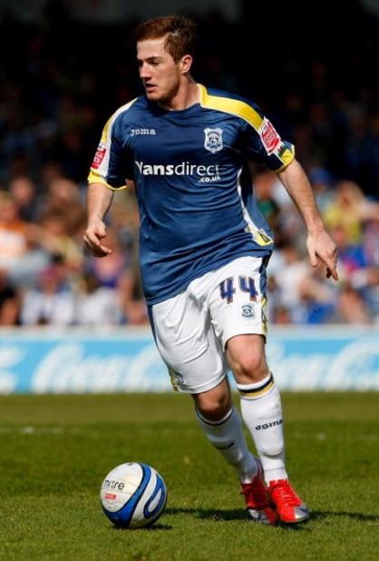 CARDIFF, UNITED KINGDOM - APRIL 05: Cardiff player Ross McCormack in action during the Coca Cola Championship match between Cardiff City and Swansea City at Ninian Park on April 5, 2009 in Cardiff, Wales.  (Photo by Stu Forster/Getty Images)