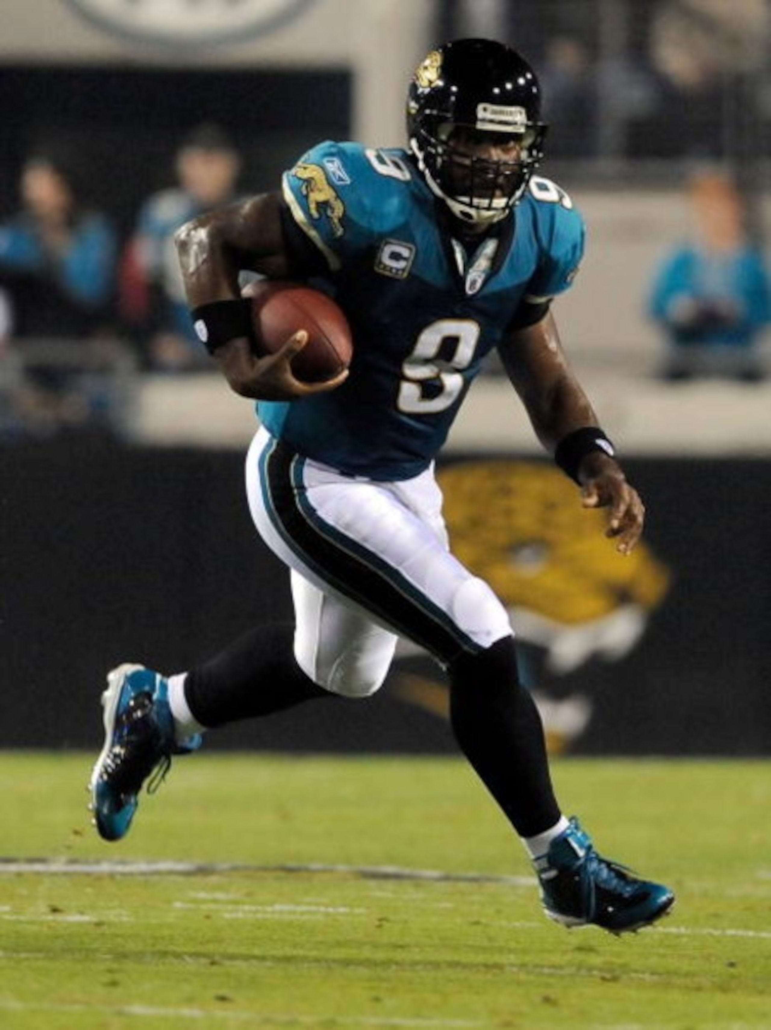 JACKSONVILLE, FL - DECEMBER 18: David Garrard #9 of the Jacksonville Jaguars runs for yardage during the game against the Indianapolis Colts at Jacksonville Municipal Stadium on December 18, 2008 in Jacksonville, Florida.  (Photo by Sam Greenwood/Getty Im