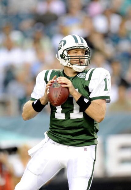 PHILADELPHIA - AUGUST 28: Kellen Clemens #11 of the New York Jets passes against the Philadelphia Eagles during a preseason game  at Lincoln Financial Field on August 28, 2008 in Philadelphia, Pennsylvania. (Photo by Rob Tringali/Getty Images)