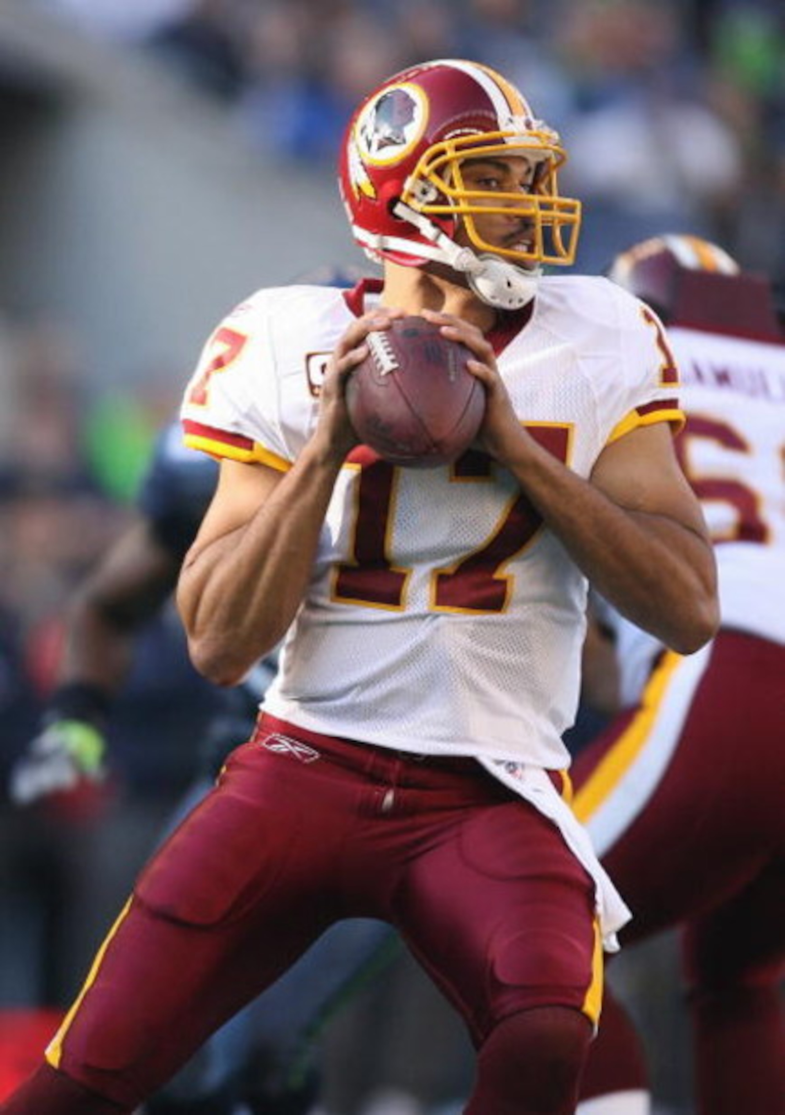 SEATTLE - NOVEMBER 23:  Quarterback Jason Campbell #17 of the Washington Redskins looks to pass the ball downfield during the game against the Seattle Seahawks on November 23, 2008 at Qwest Field in Seattle, Washington. (Photo by Otto Greule Jr/Getty Imag