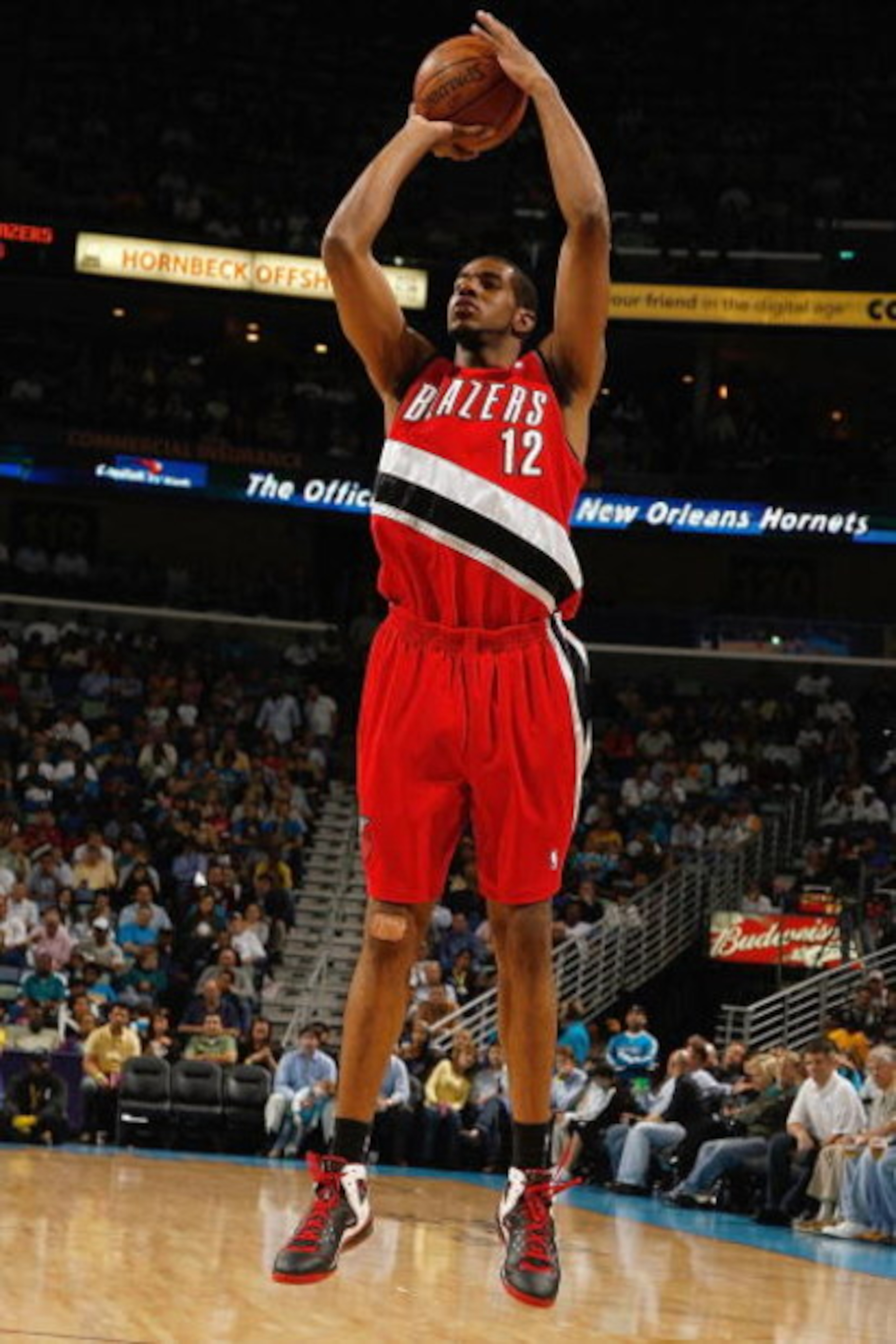 NEW ORLEANS - NOVEMBER 14:  LaMarcus Aldridge #12 of the  Portland Trail Blazers takes a jump shot against the New Orleans Hornets during the game at the New Orleans Arena on November 14, 2008 in New Orleans, Louisiana.  The Hornets defeated the Trail Bla