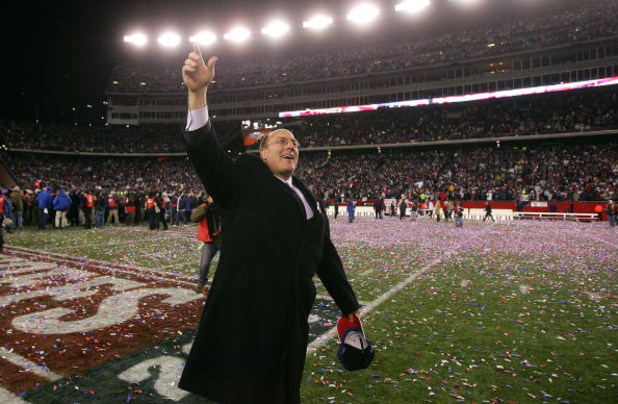 FOXBORO, MA - JANUARY 20:  Vice President of player personnel Scott Pioli of the New England Patriots celebrates after the Patriots 21-12 win against the San Diego Chargers during the AFC Championship Game on January 20, 2008 at Gillette Stadium in Foxbor
