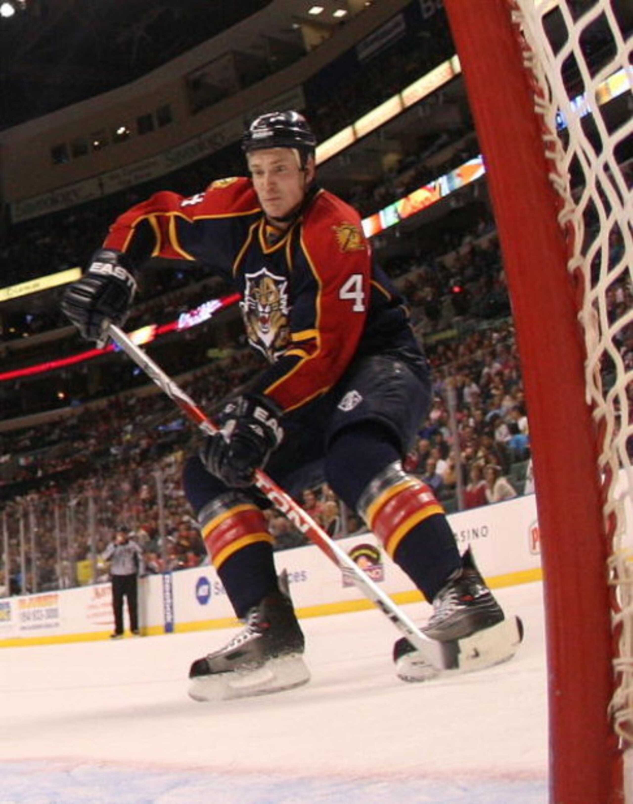 SUNRISE, FL - FEBRUARY 15: Jay Bouwmeester #4 of the Florida Panthers skates against the Washington Capitals on February 15, 2009 at the BankAtlantic Center in Sunrise, Florida. (Photo by Jon Greenberg/Getty Images) SUNRISE, FL - FEBRUARY 15: Jay Bouwmeester #4 of the Florida Panthers skates against the Washington Capitals on February 15, 2009 at the BankAtlantic Center in Sunrise, Florida. (Photo by Jon Greenberg/Getty Images)