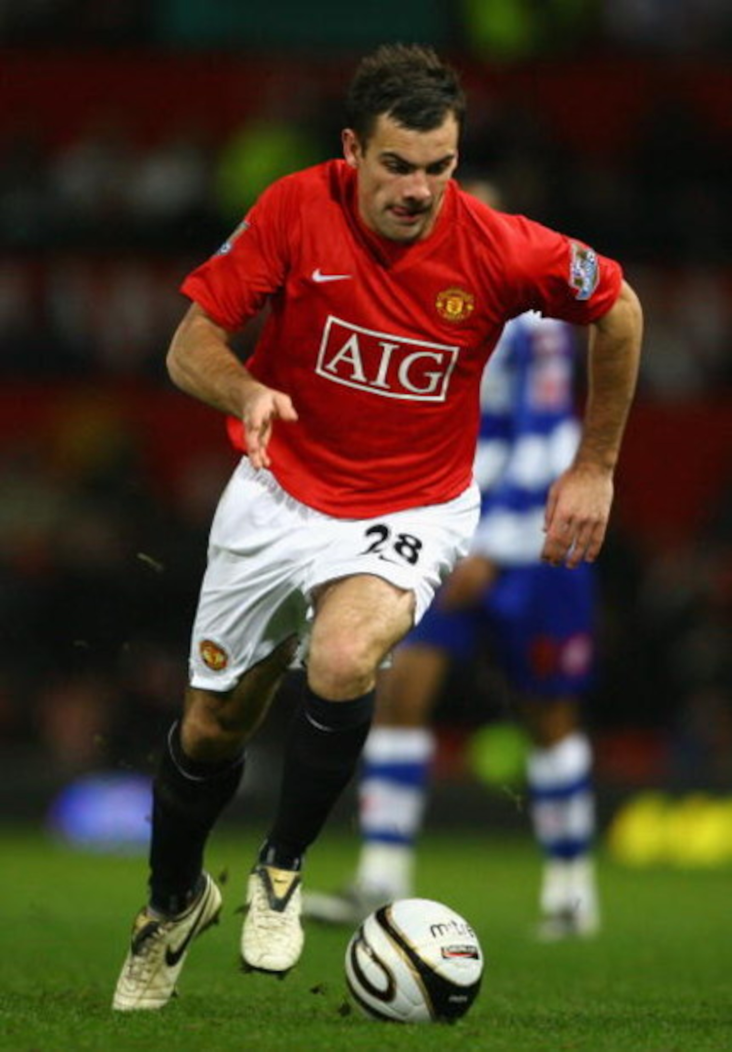 MANCHESTER, UNITED KINGDOM - NOVEMBER 11:  Darron Gibson of Manchester United in action during the Carling Cup Fourth Round match between Manchester United and Queens Park Rangers at Old Trafford on November 11, 2008 in Manchester, England. (Photo by Alex