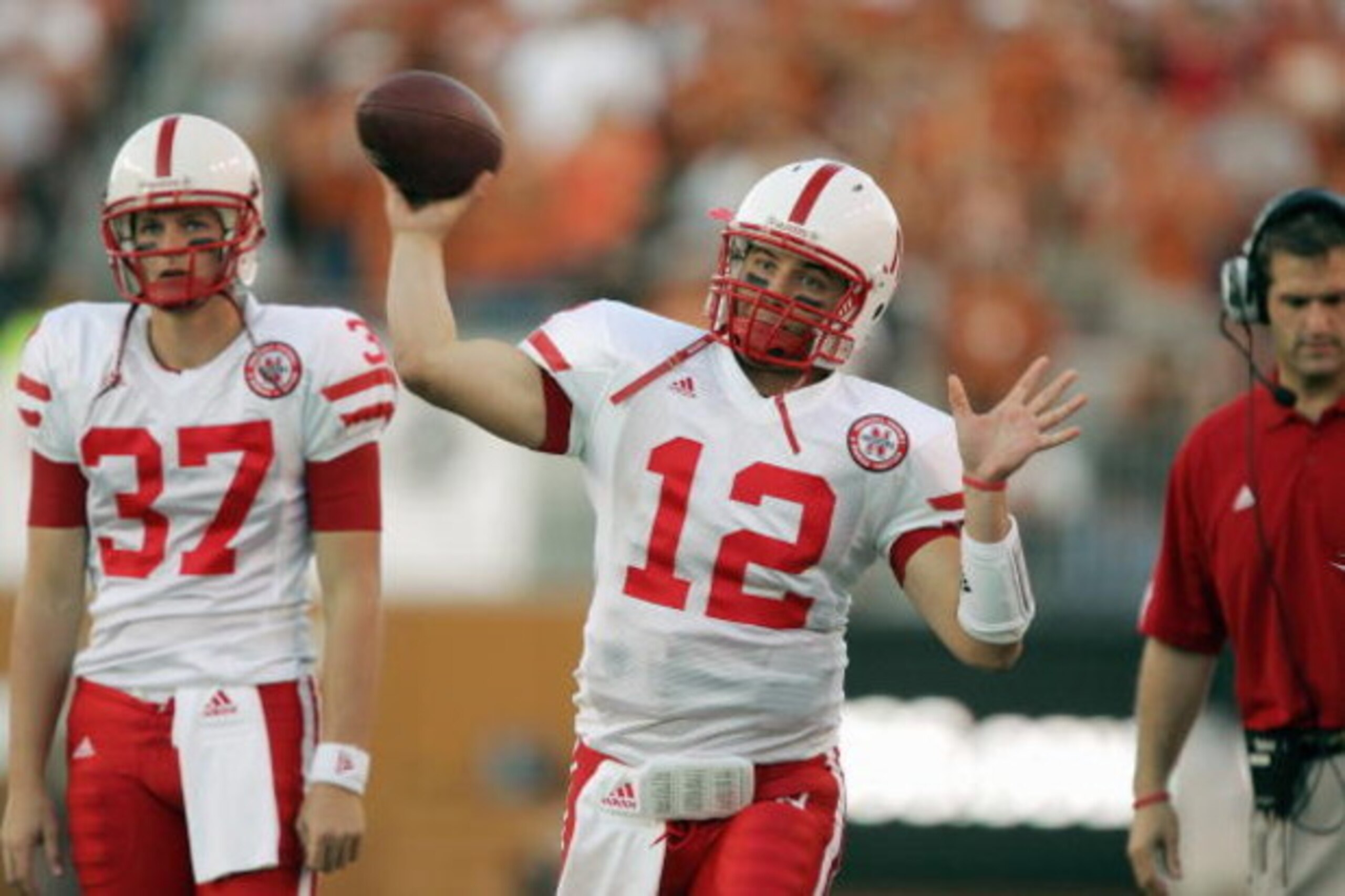 AUSTIN, TX - OCTOBER 27:  Joe Ganz #12 of the Nebraska Cornhuskers passes the ball before the game against the Texas Longhorns at Darrell K Royal-Texas Memorial Stadium October 27, 2007 in Austin, Texas. Texas won 28-25. (Photo by Brian Bahr/Getty Images)