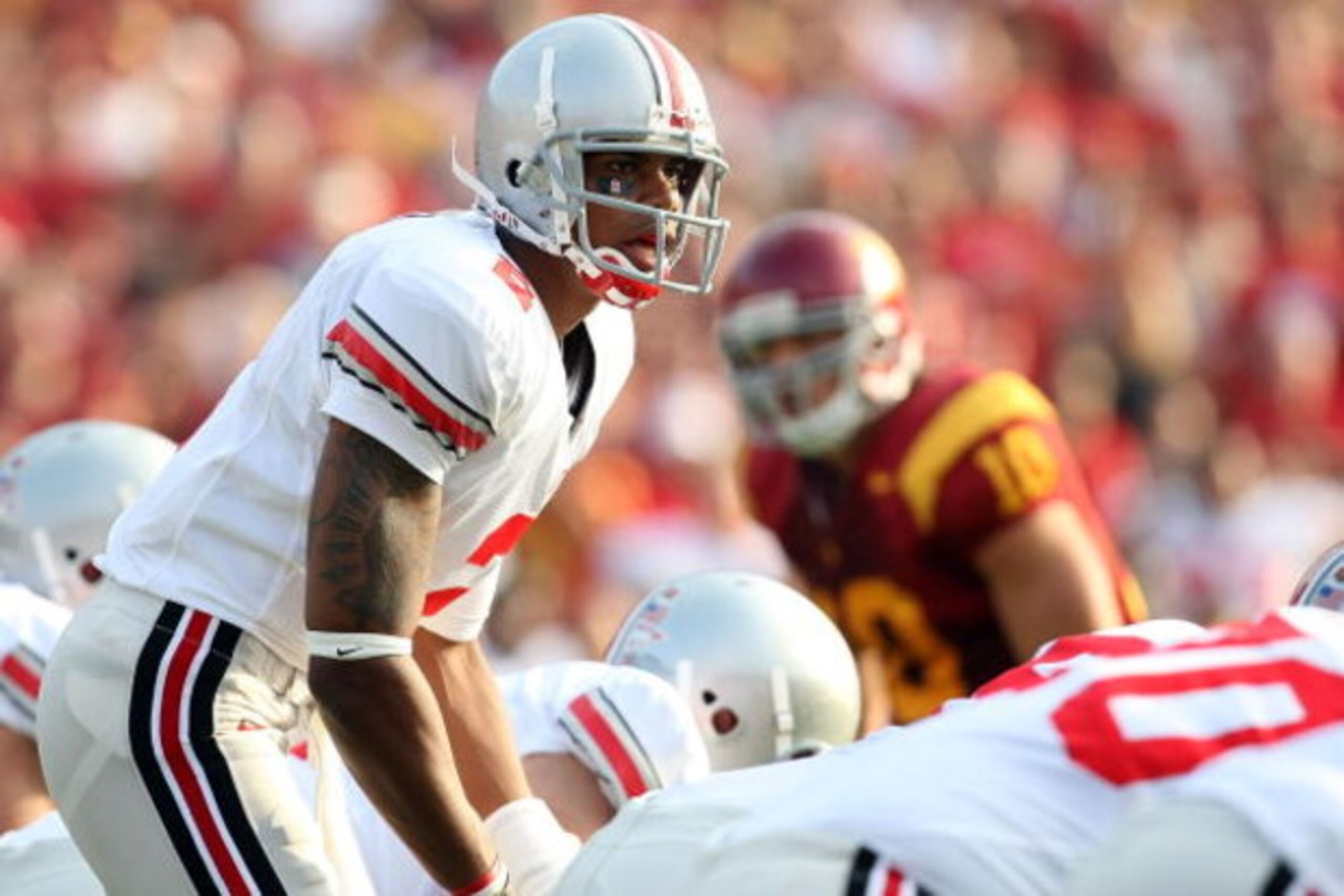LOS ANGELES, CA - SEPTEMBER 13:  Terrelle Pryor #2 of the Ohio State Buckeyes lines up under center against the USC Trojans during the college football game at the Los Angeles Memorial Coliseum on September 13, 2008 in Los Angeles, California.  (Photo by 