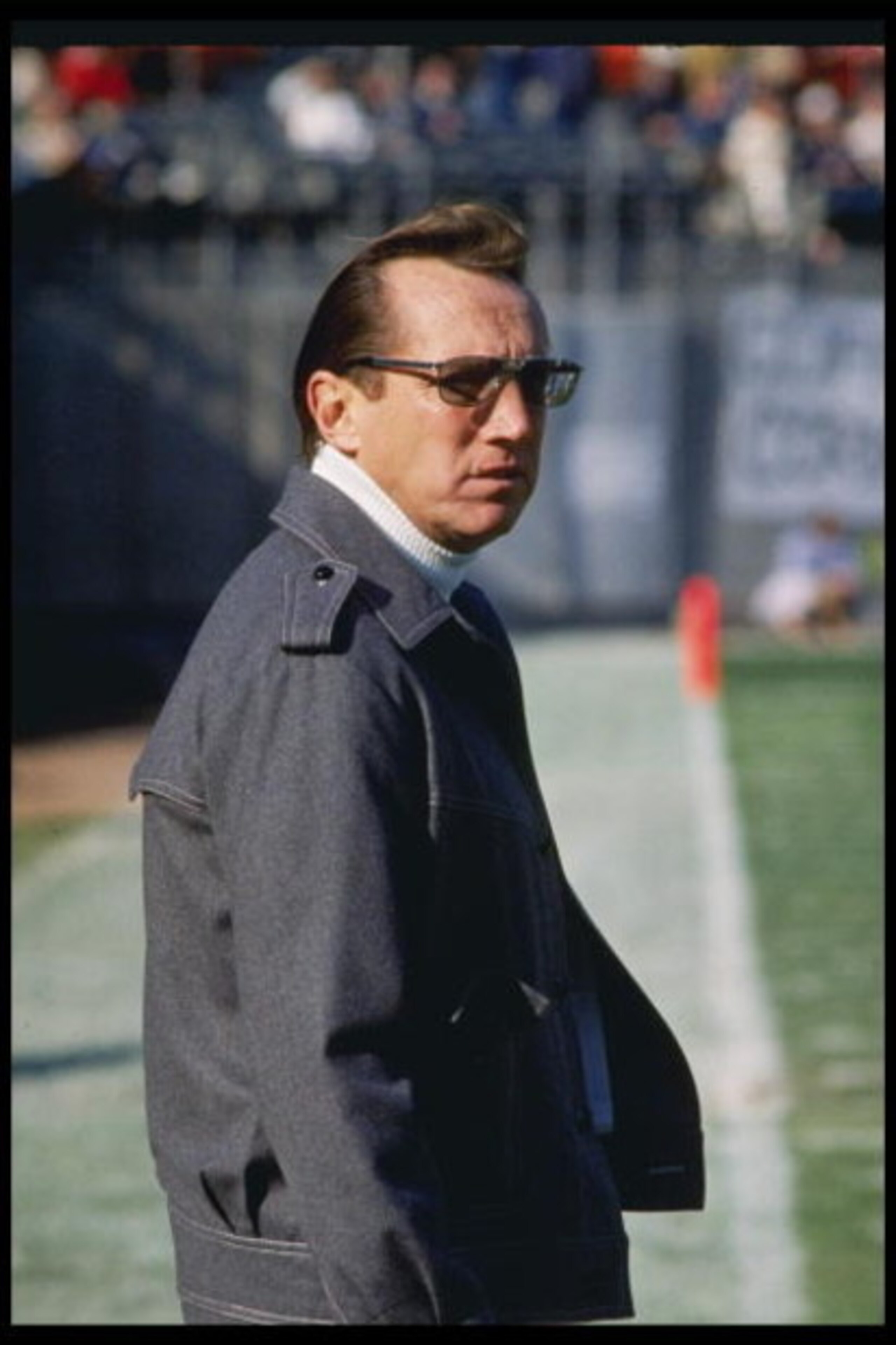 22 Jan 1984: Los Angeles Raiders owner Al Davis looks on during Super Bowl XVIII against the Washington Redskins at Tampa Stadium in Tampa, Florida. The Raiders won the game, 38-9.