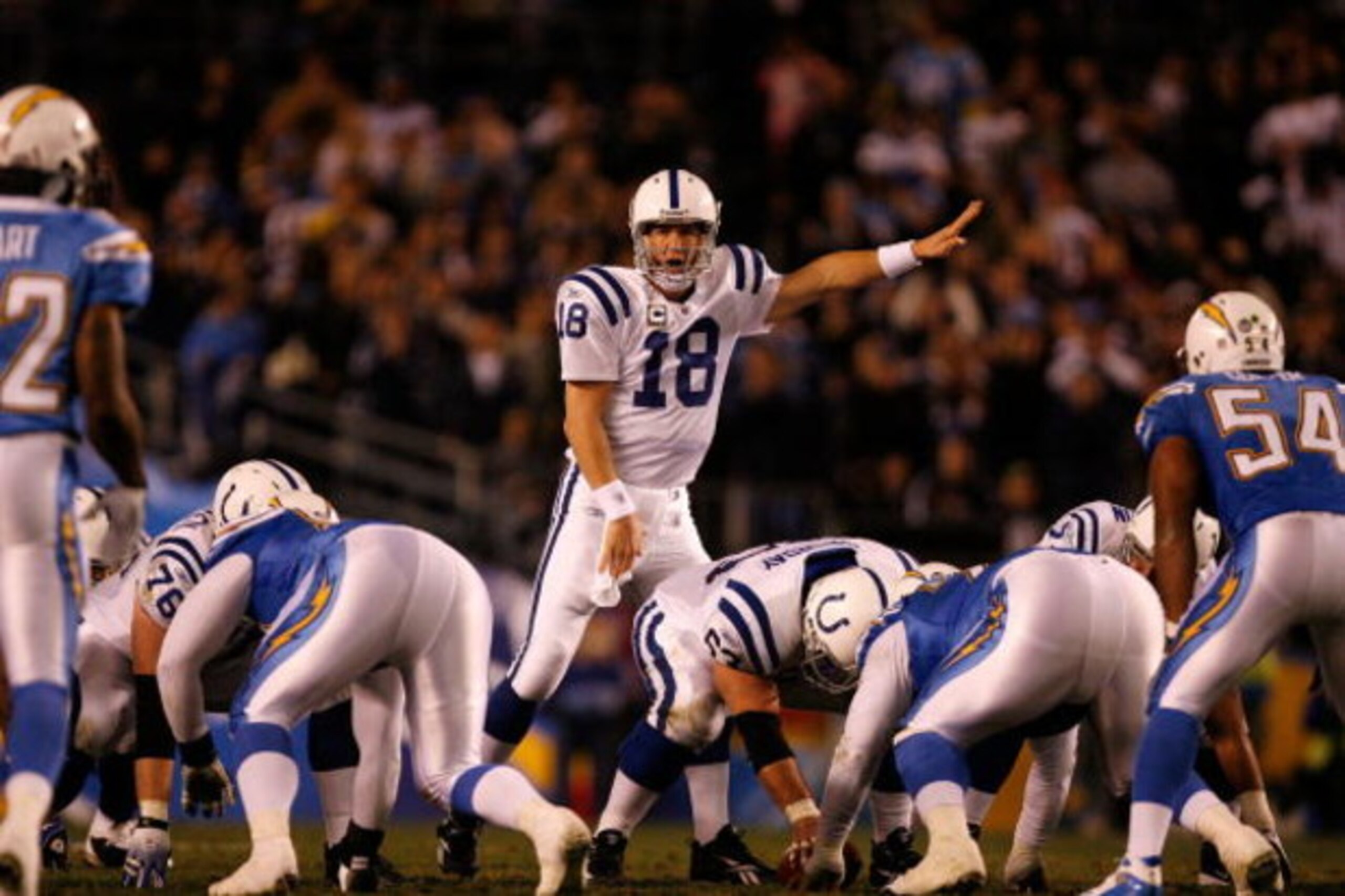 SAN DIEGO - JANUARY 03:  Quarterback Peyton Manning #18 of the Indianapolis Colts calls signals to his team during the AFC Wild Card Game against the San Diego Chargers on January 3, 2009 at Qualcomm Stadium in San Diego, California.  (Photo by Harry How/