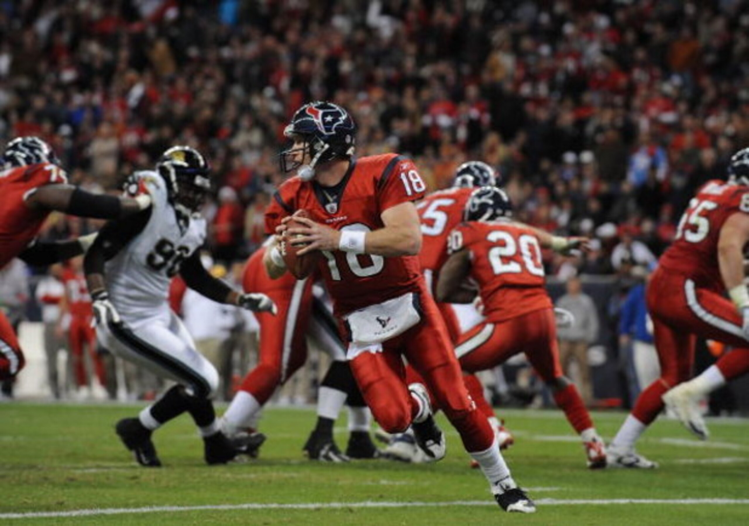 HOUSTON - DECEMBER 01:  Quarterback Sage Rosenfels #18 of the Houston Texans during play against the Jacksonville Jaguars at Reliant Stadium on December 1, 2008 in Houston, Texas.  (Photo by Ronald Martinez/Getty Images)