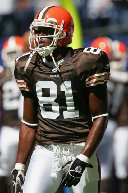 IRVING, TX - SEPTEMBER 19:  Wide receiver Quincy Morgan #81 of the Cleveland Browns walks during the game against the Dallas Cowboys at Texas Stadium on September 19, 2004 in Irving, Texas.  The Cowboys won 19-12.  (Photo by Ronald Martinez/Getty Images) 