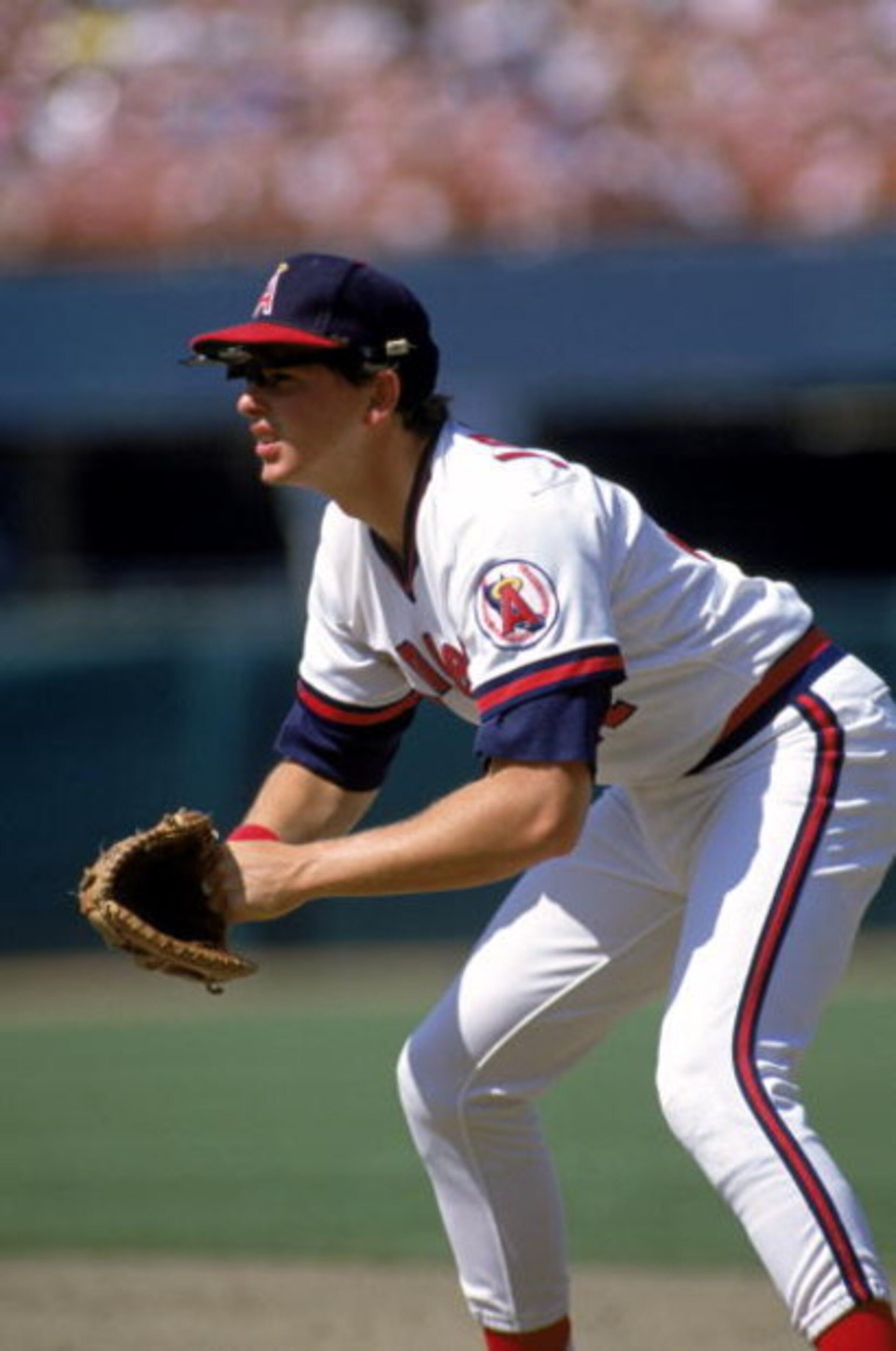 ANAHEIM - 1988:  Wally Joyner #21  of the California Angels waits for the the ball during their 1988 season game at Anaheim Stadium in Anaheim, California. (Photo by:  Stephen Dunn/Getty Images)