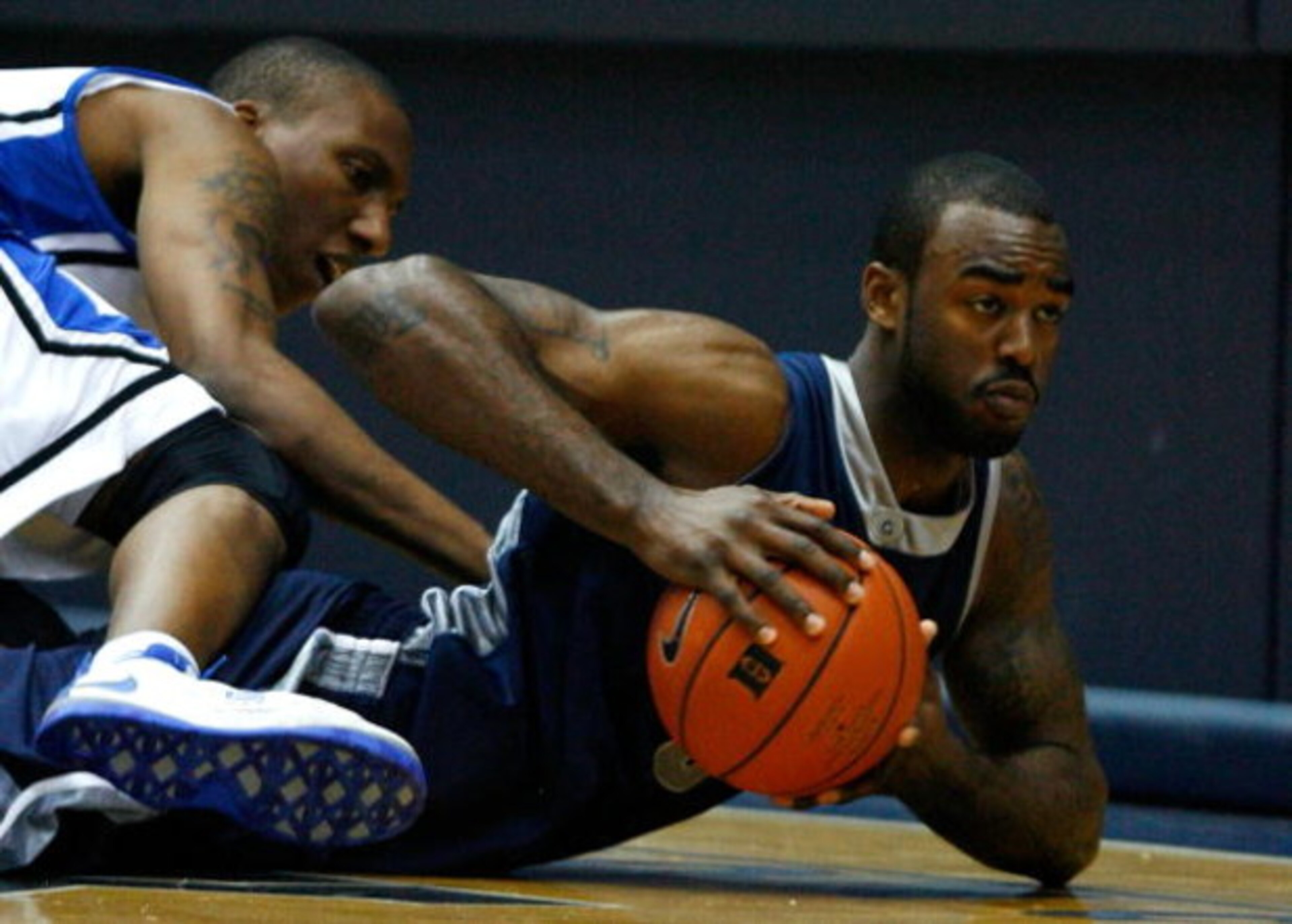 DURHAM, NC - JANUARY 17: DaJuan Summers #3 of the Georgetown Hoyas steals the ball from Nolan Smith #2 of the Duke Blue Devils during the game on January 17, 2009 at Cameron Indoor Stadium in Durham, North Carolina. (Photo by Kevin C. Cox/Getty Images) DURHAM, NC - JANUARY 17: DaJuan Summers #3 of the Georgetown Hoyas steals the ball from Nolan Smith #2 of the Duke Blue Devils during the game on January 17, 2009 at Cameron Indoor Stadium in Durham, North Carolina. (Photo by Kevin C. Cox/Getty Images)