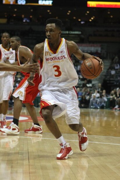 MILWAUKEE - MARCH 26:  Brandon Jennings #3 of the West team dribbles during the 2008 McDonald's All American High School Boys basketball game on March 26, 2008 at the Bradley Center in Milwaukee, Wisconsin. (Photo by Jonathan Daniel/Getty Images)