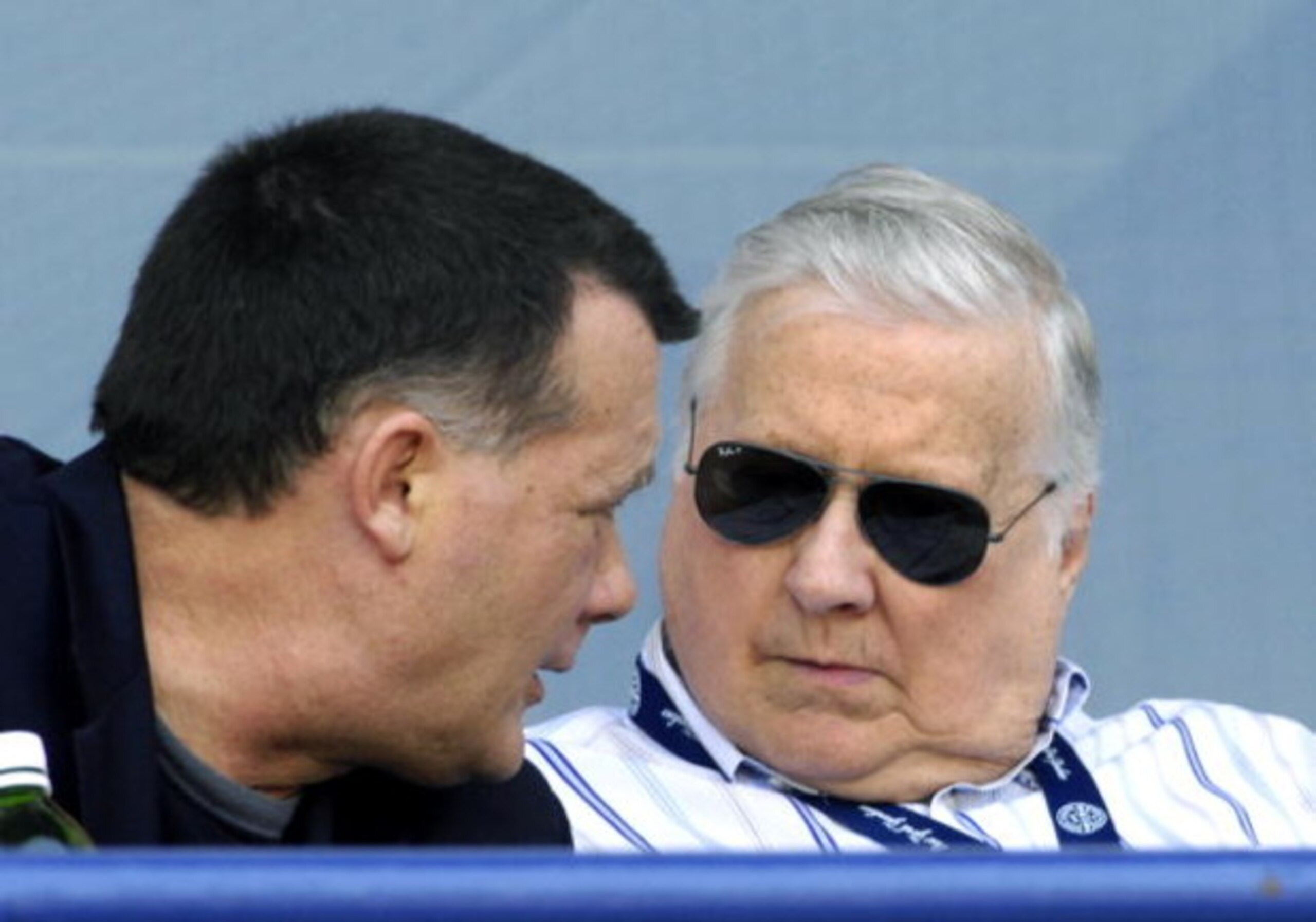 TAMPA, FL - APRIL 01:  Owner George Steinbrenner of the New York Yankees talks with his son, Hank, against the Philadelphia Phillies at George Steinbrenner Field April 1, 2009 in Tampa, Florida.  (Photo by Al Messerschmidt/Getty Images)
