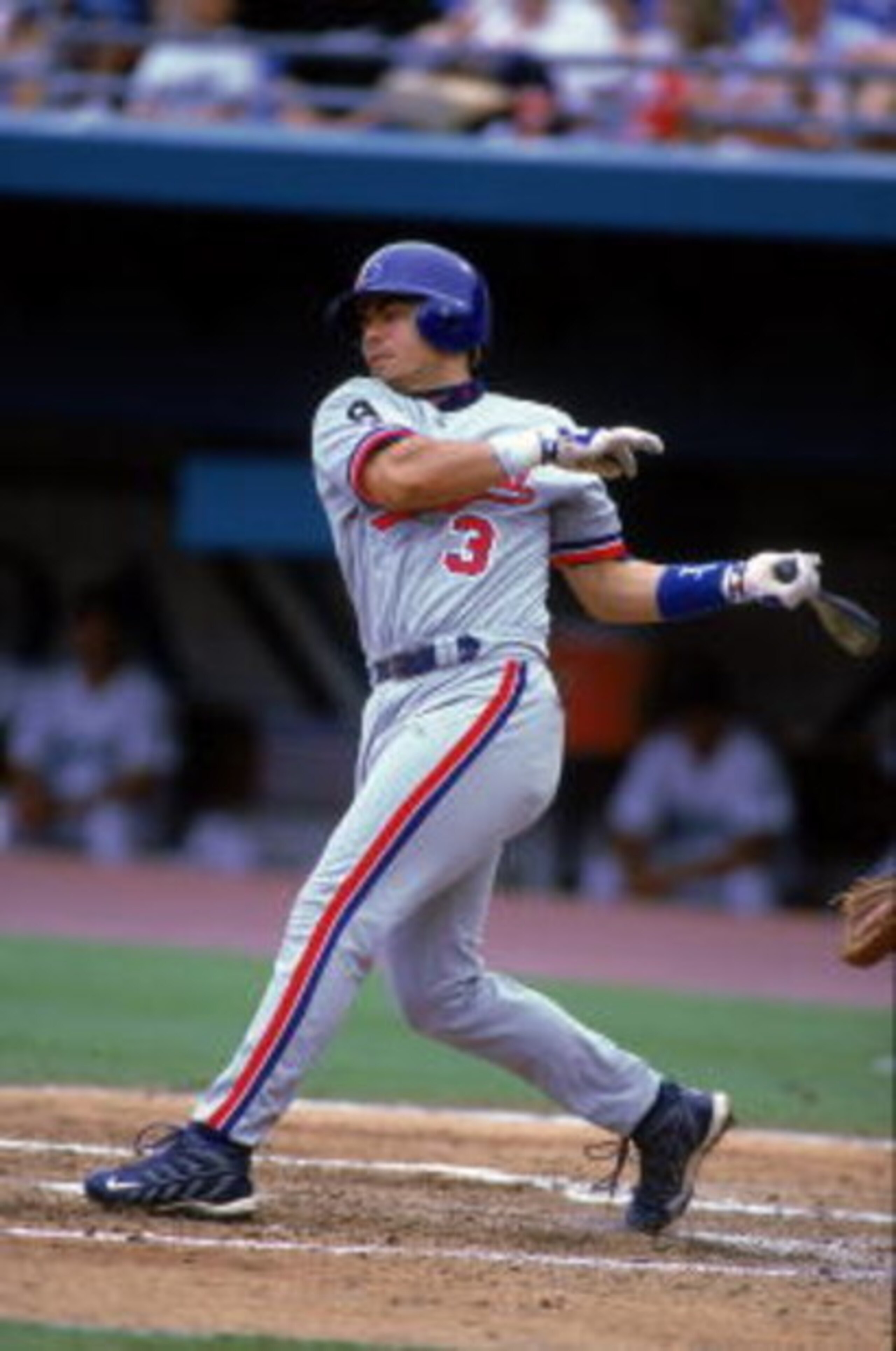 23 Jul 2000:  Jose Vidro #3 of the Montreal Expos is at bat during the game against the Florida Marlins at the Pro Player Stadium in Miami, Florida. The Expos defeated the Marlins 3-1.Mandatory Credit: Al Bello  /Allsport