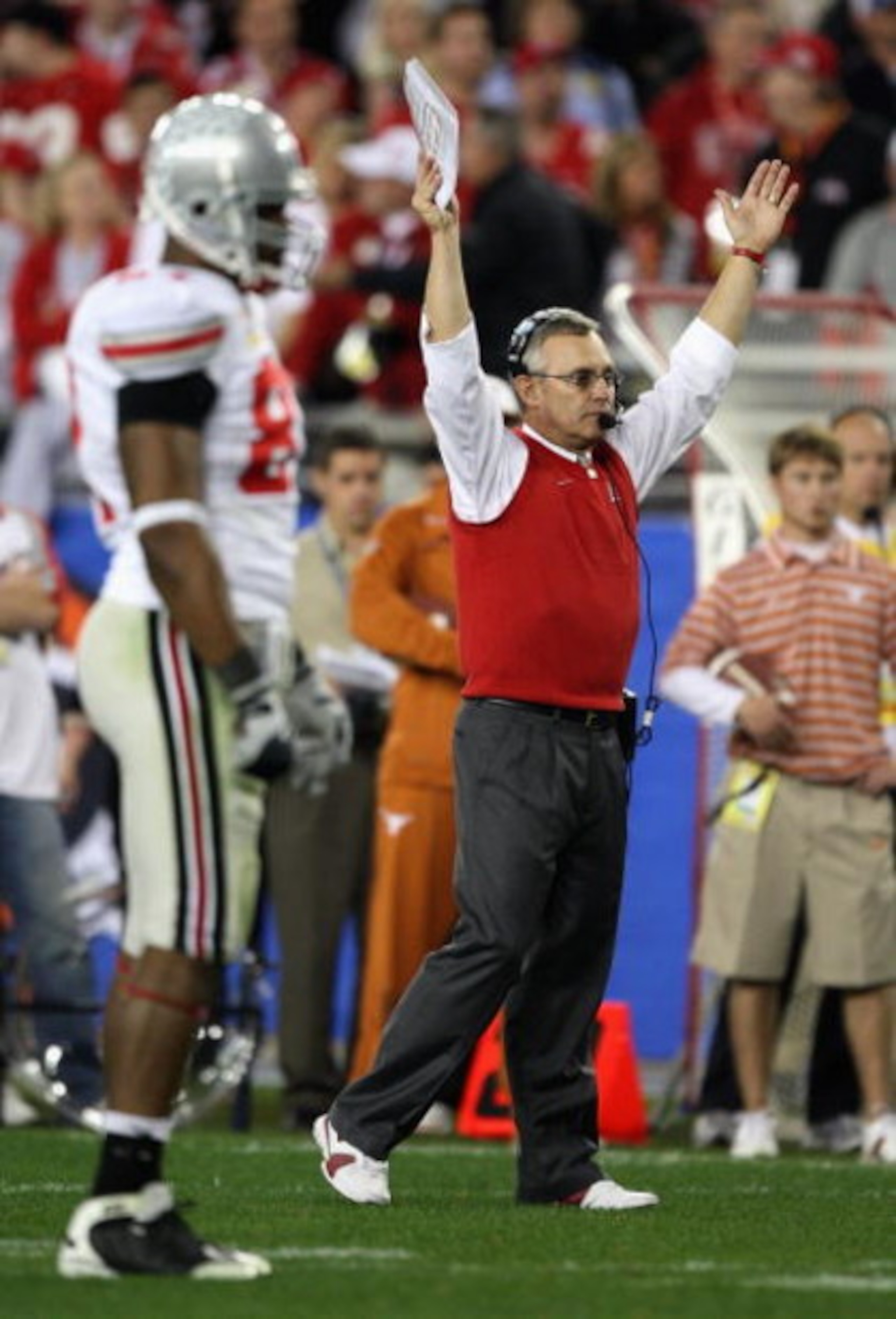 GLENDALE, AZ - JANUARY 05:  Head coach Jim Tressel of the Ohio State Buckeyes reacts during the Tostitos Fiesta Bowl Game against the Texas Longhorns on January 5, 2009 at University of Phoenix Stadium in Glendale, Arizona.   The Longhorns defeated the Bu