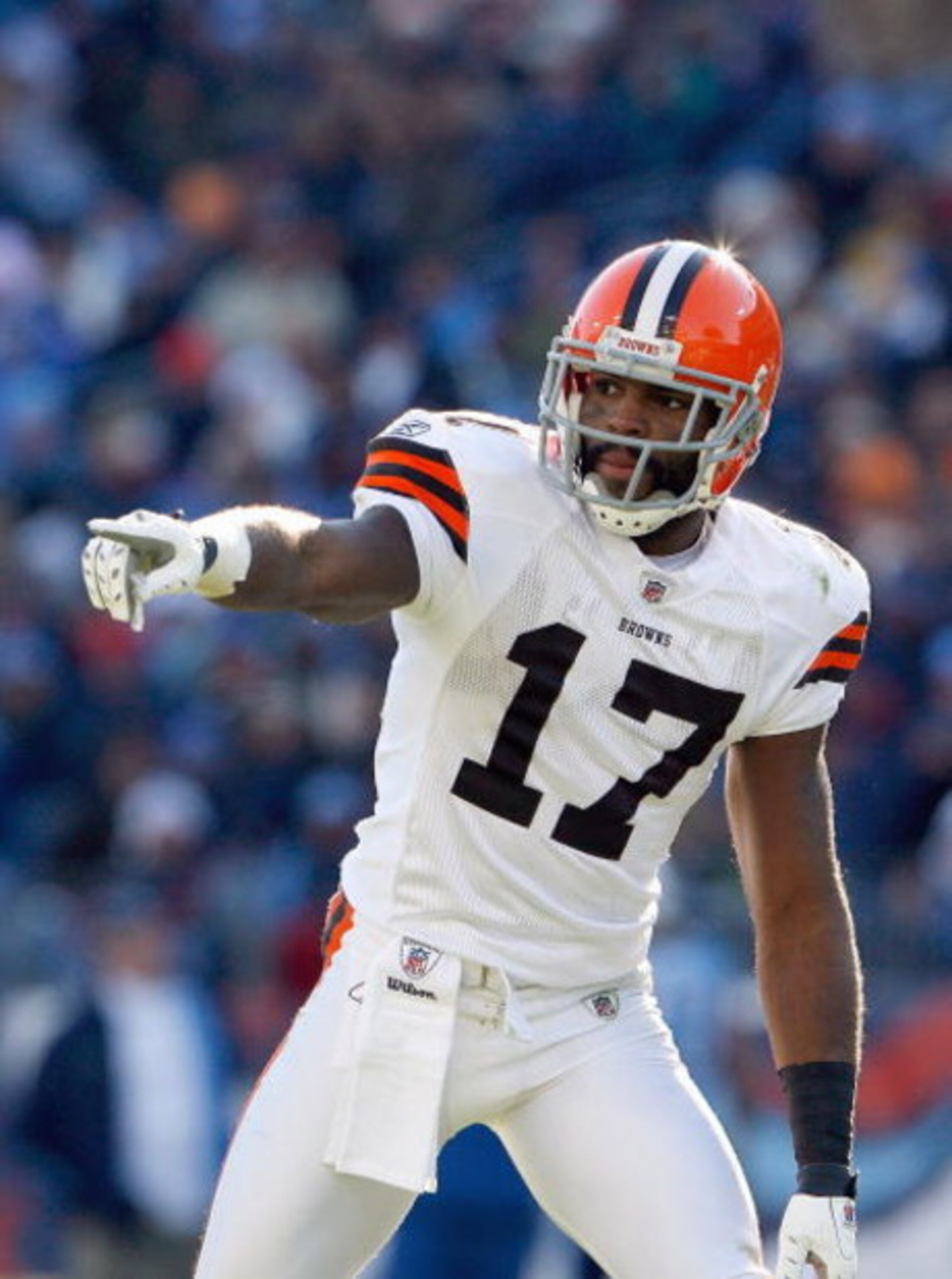 NASHVILLE, TN - DECEMBER 7:   Braylon Edwards #17 of the Cleveland Browns points on the field during the game against the Tennessee Titans on December 7, 2008 at LP Field in Nashville, Tennessee.  (Photo by Kevin C. Cox/Getty Images)