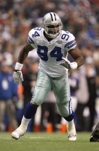 IRVING, TX - DECEMBER 20:  DeMarcus Ware #94 of the Dallas Cowboys rushes the passer from the right side of the defense during their NFL game against the Baltimore Ravens at Texas Stadium on December 20, 2008 in Irving, Texas. The Ravens defeated the Cowb