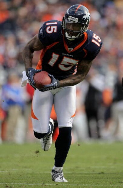 DENVER - NOVEMBER 23:  Wide receiver Brandon Marshall #15 of the Denver Broncos makes a reception against the Oakland Raiders during week 12 NFL action at Invesco Field at Mile High on November 23, 2008 in Denver, Colorado. The Raiders defeated the Bronco