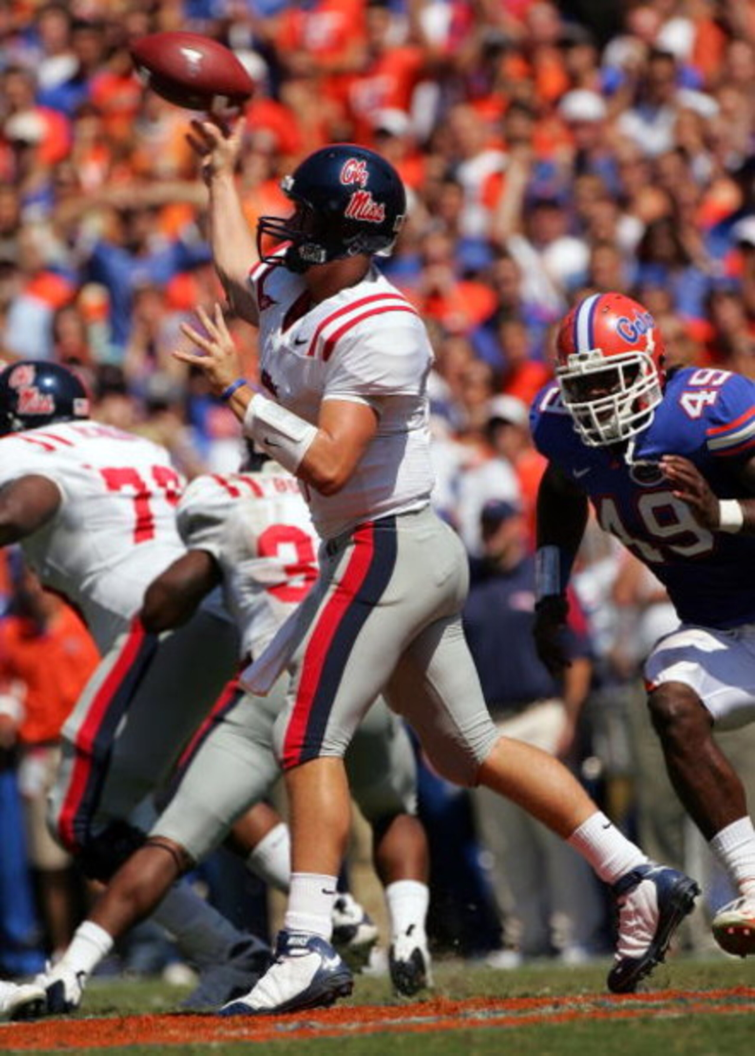 GAINESVILLE, FL - SEPTEMBER 27:  Quarterback Jevan Snead #4 of the Ole Miss Rebels throws a pass in a game against the Florida Gators at Ben Hill Griffin Stadium on September 27, 2008 in Gainesville, Florida.  (Photo by Sam Greenwood/Getty Images)