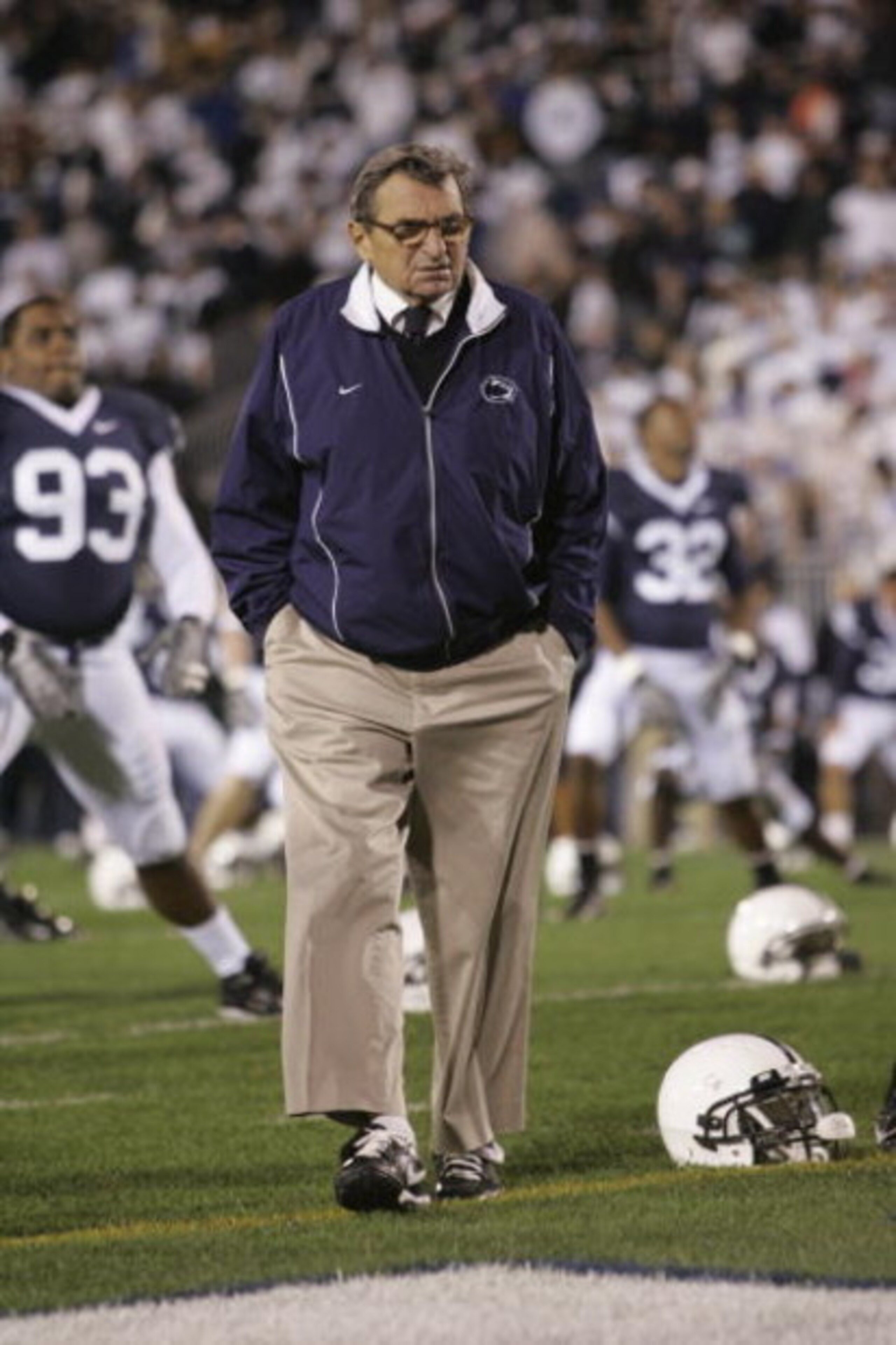UNIVERSITY PARK, PA - OCTOBER 27: Head Coach Joe Paterno of the Penn State Nittany Lions walks among his players during warmups before the game against the Ohio State Buckeyes at Beaver Stadium on October 27, 2007 in University Park, Pennsylvania. Ohio St