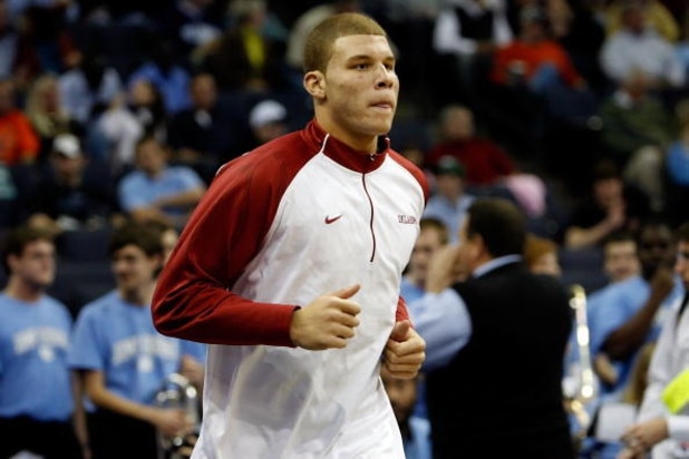 MEMPHIS, TN - MARCH 29:  Blake Griffin #23 of the Oklahoma Sooners runs out to the court before taking on the North Carolina Tar Heels during the NCAA Men's Basketball Tournament South Regional Final at the FedExForum on March 29, 2009 in Memphis, Tenness
