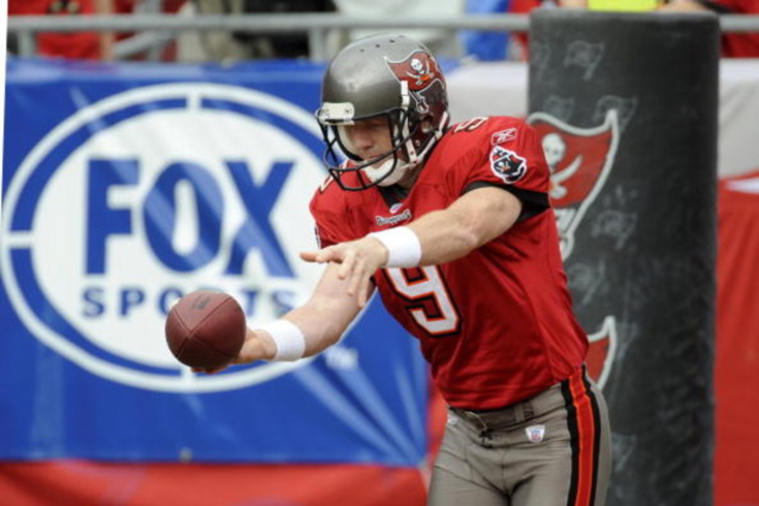 TAMPA, FL -  DECEMBER 30: Punter Josh Bidwell #9 of the Tampa Bay Buccaneers sets for a kick against the Carolina Panthers at Raymond James Stadium  on December 30, 2007 in Tampa, Florida.  The Panthers won 31 - 23. (Photo by Al Messerschmidt/Getty Images